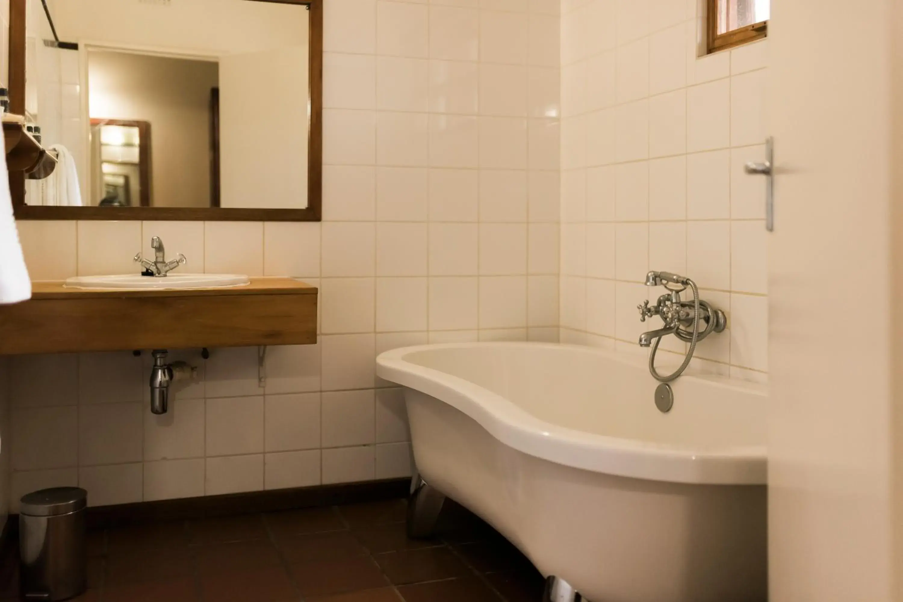 Property building, Bathroom in Tzaneen Country Lodge