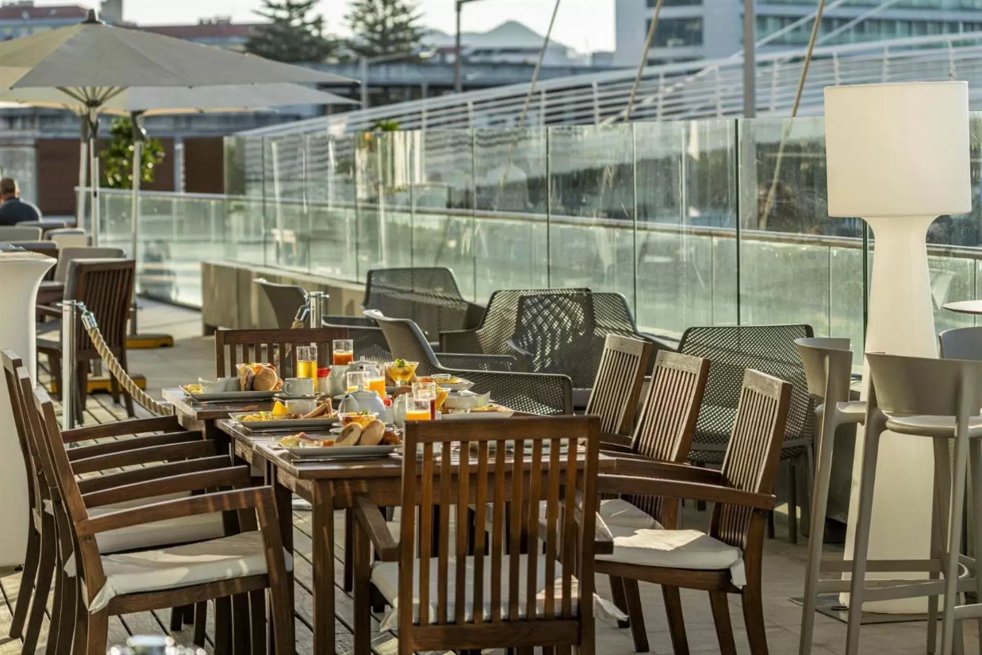 Balcony/Terrace, Restaurant/Places to Eat in Hotel Marina Atlântico