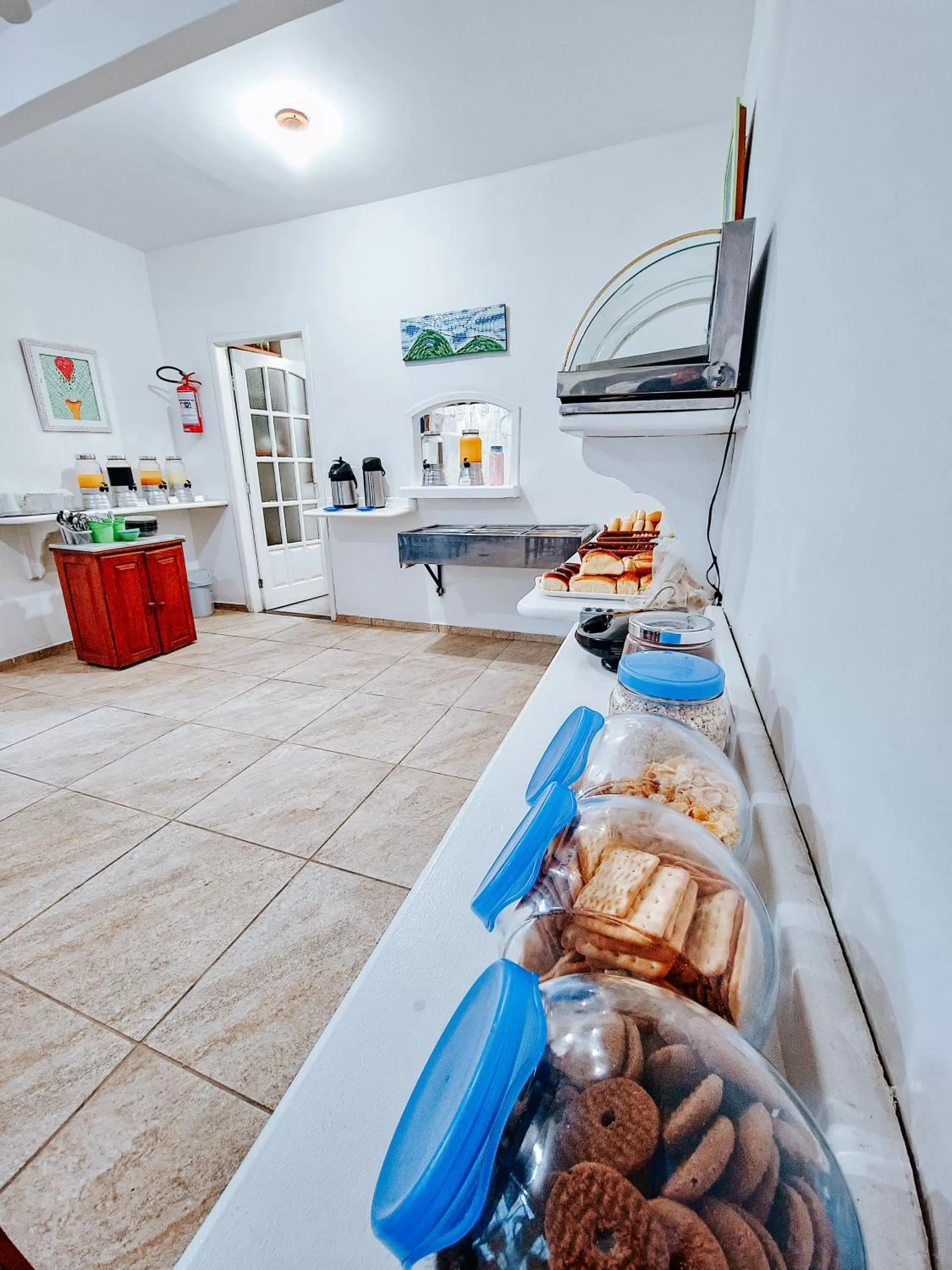 Dining area in Suítes Água Marinha