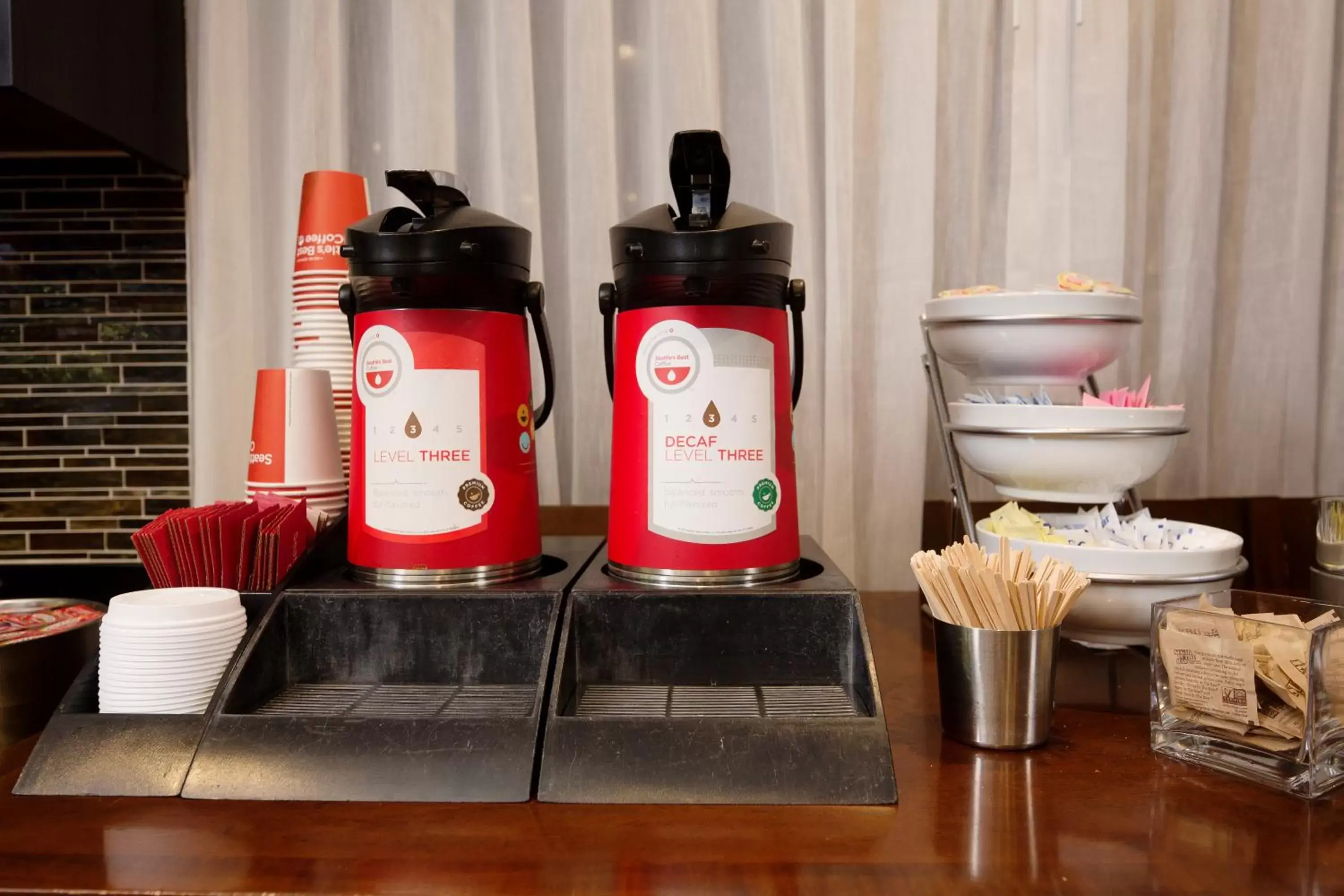 Coffee/tea facilities in Hyatt Place Dallas/Plano