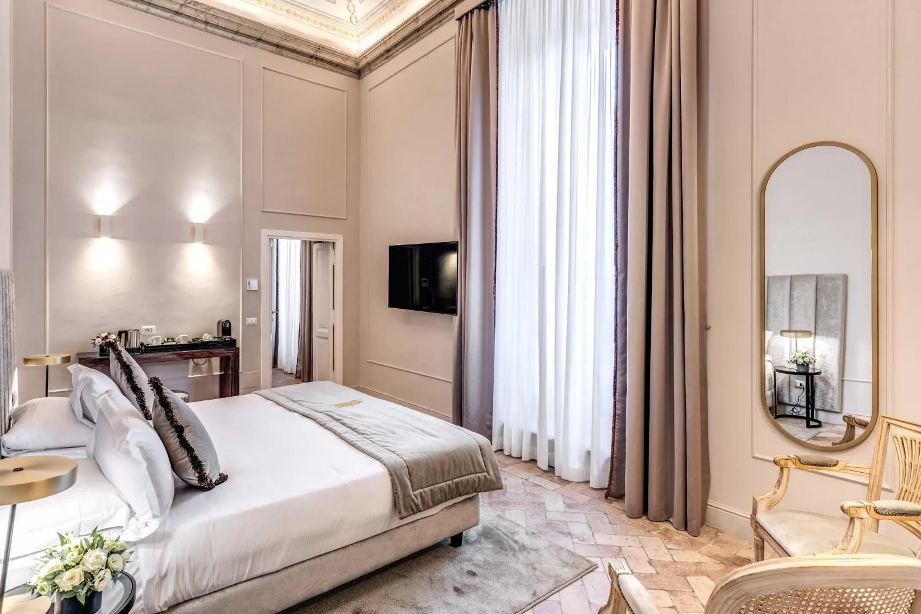 Bed in Eitch Borromini Palazzo Pamphilj