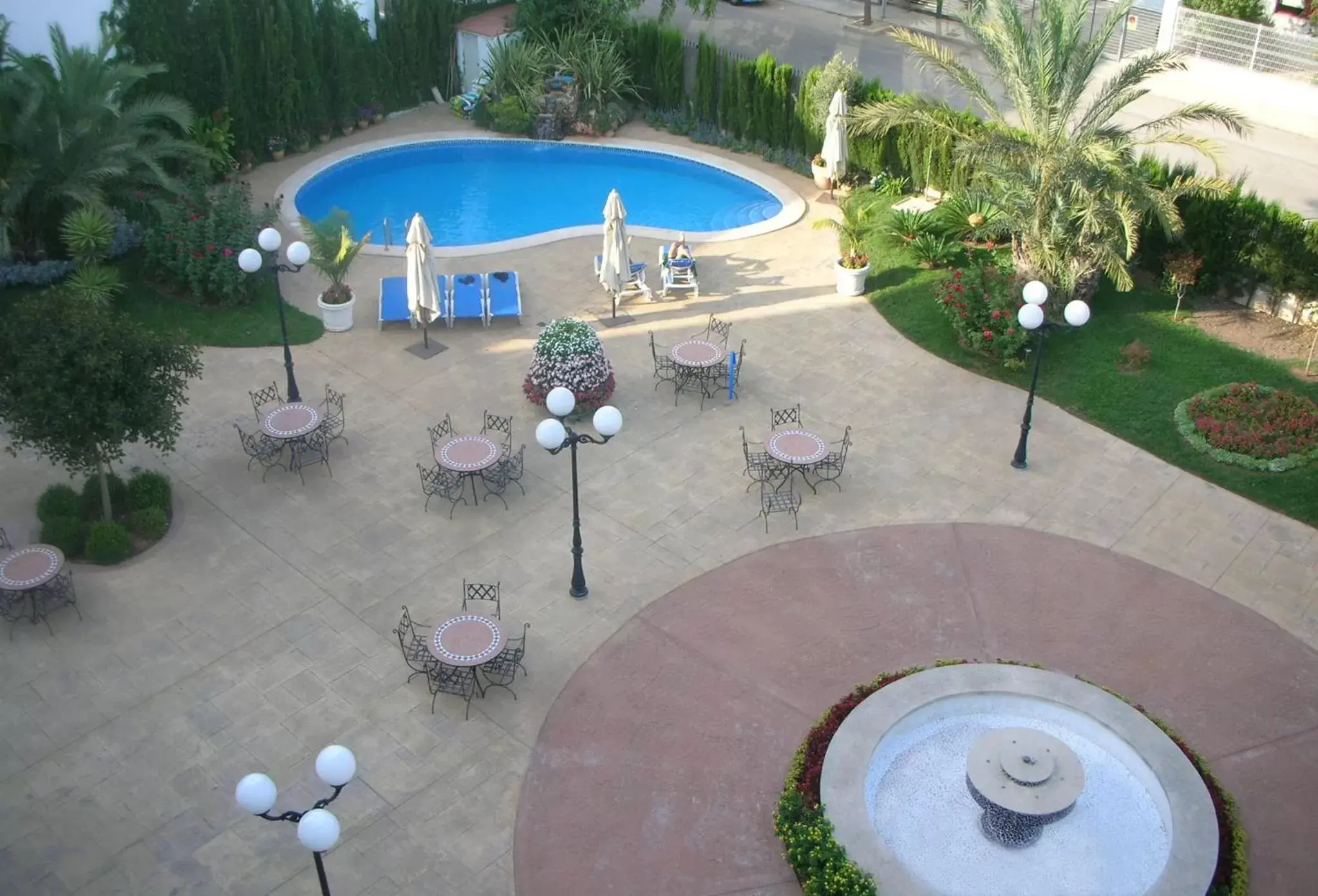 Bird's eye view, Pool View in Hotel Checkin Valencia Ciscar