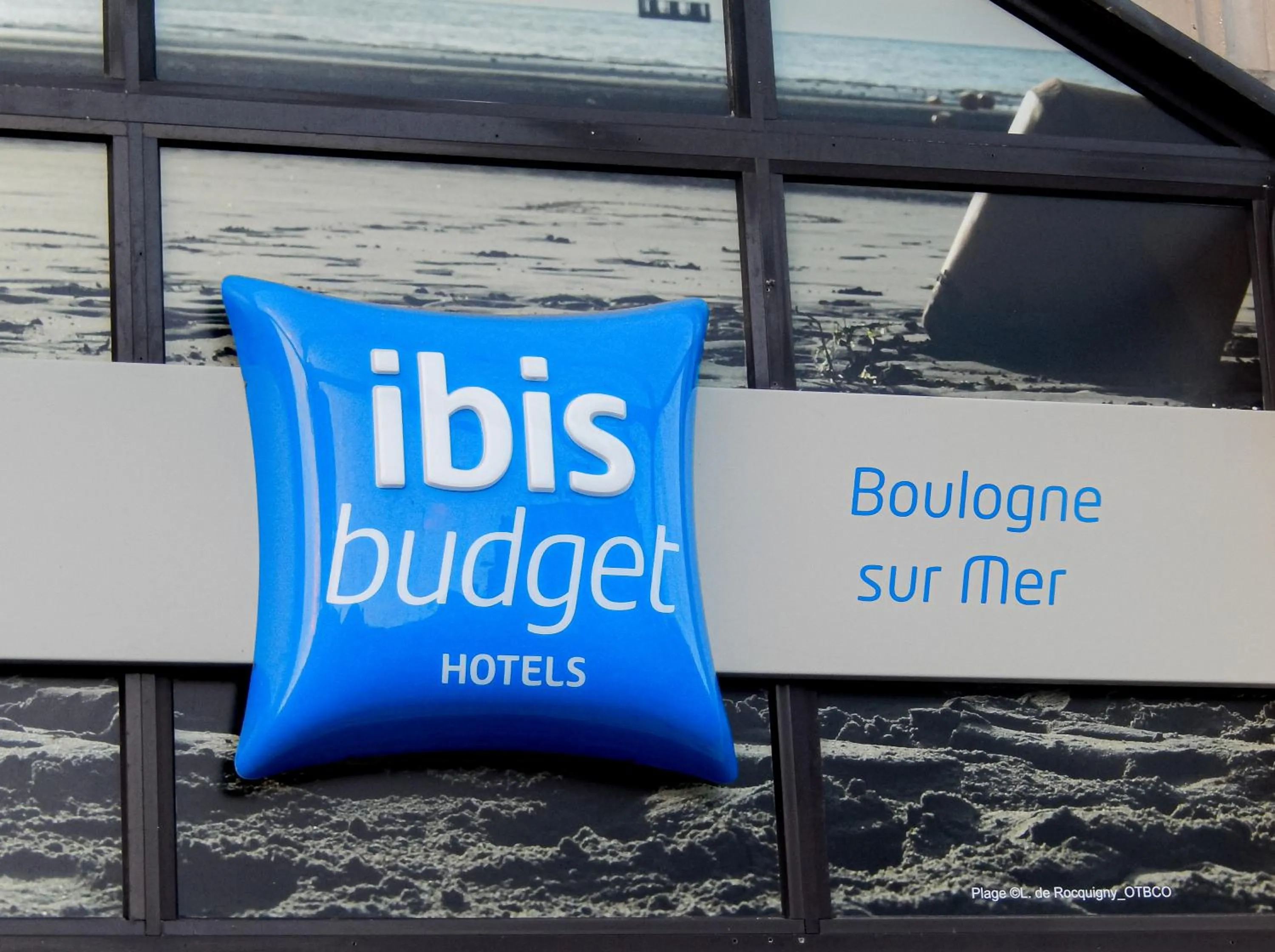 Property logo or sign in Ibis Budget Boulogne-Sur-Mer Centre les Ports