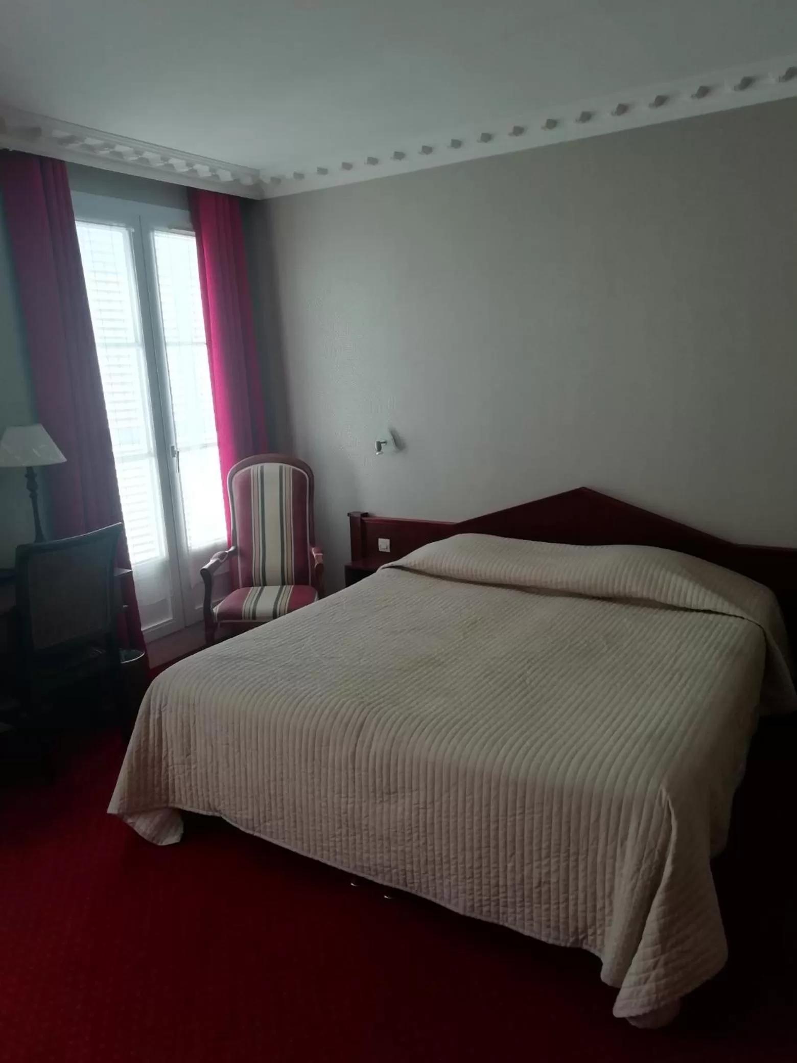 Bed in Hôtel Du Manoir