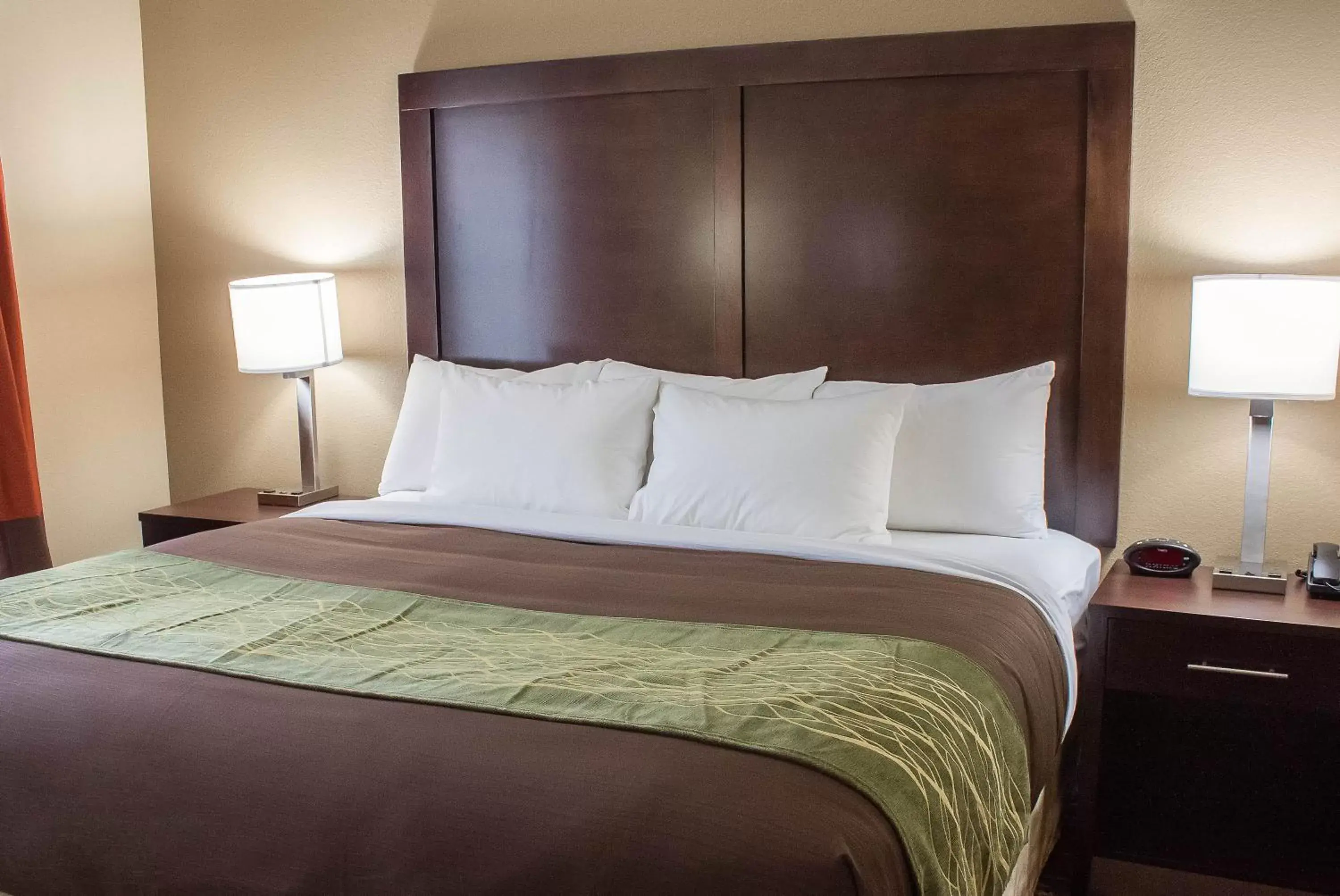 Bed in Comfort Inn & Suites Artesia