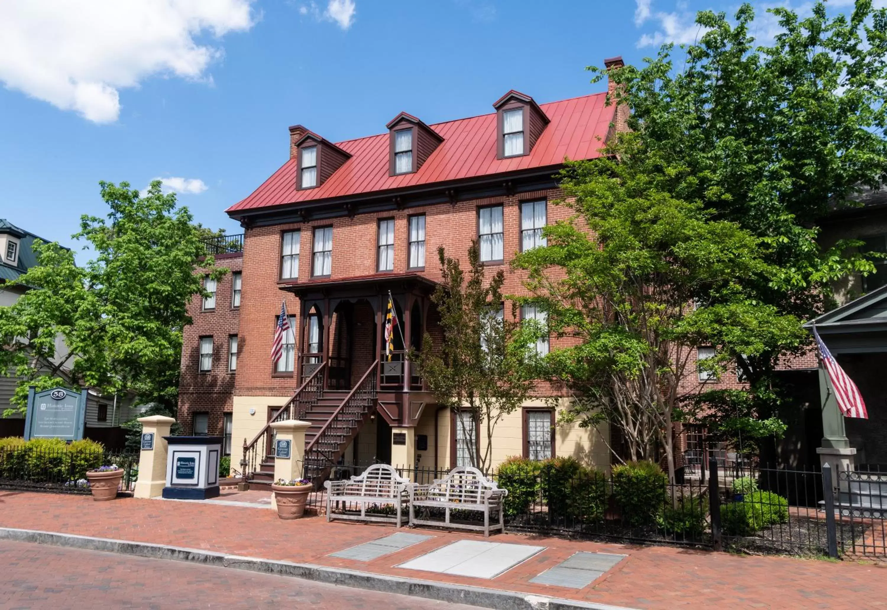 Property Building in Historic Inns of Annapolis