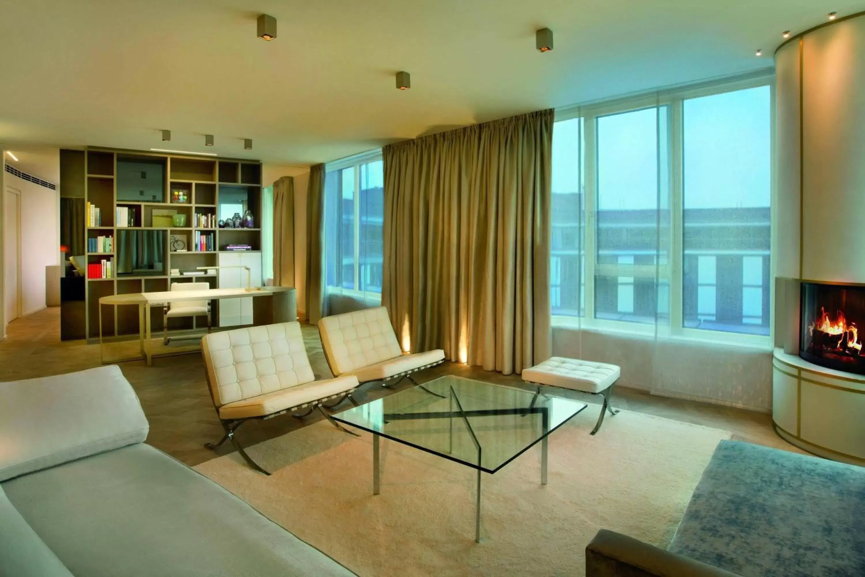 Bedroom, Seating Area in The Ritz-Carlton, Wolfsburg