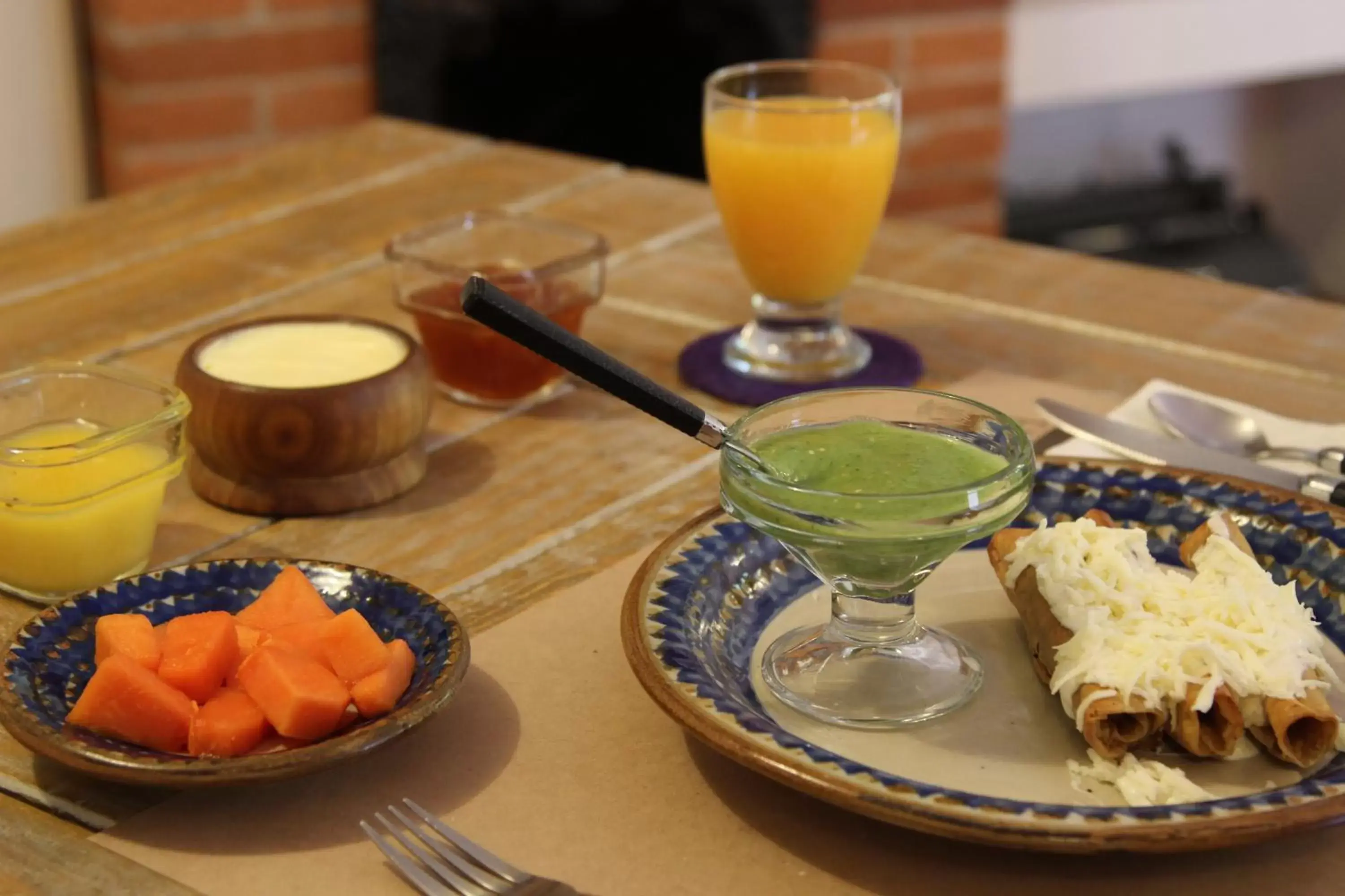 Continental breakfast, Food in Casa Jacinta Guest House
