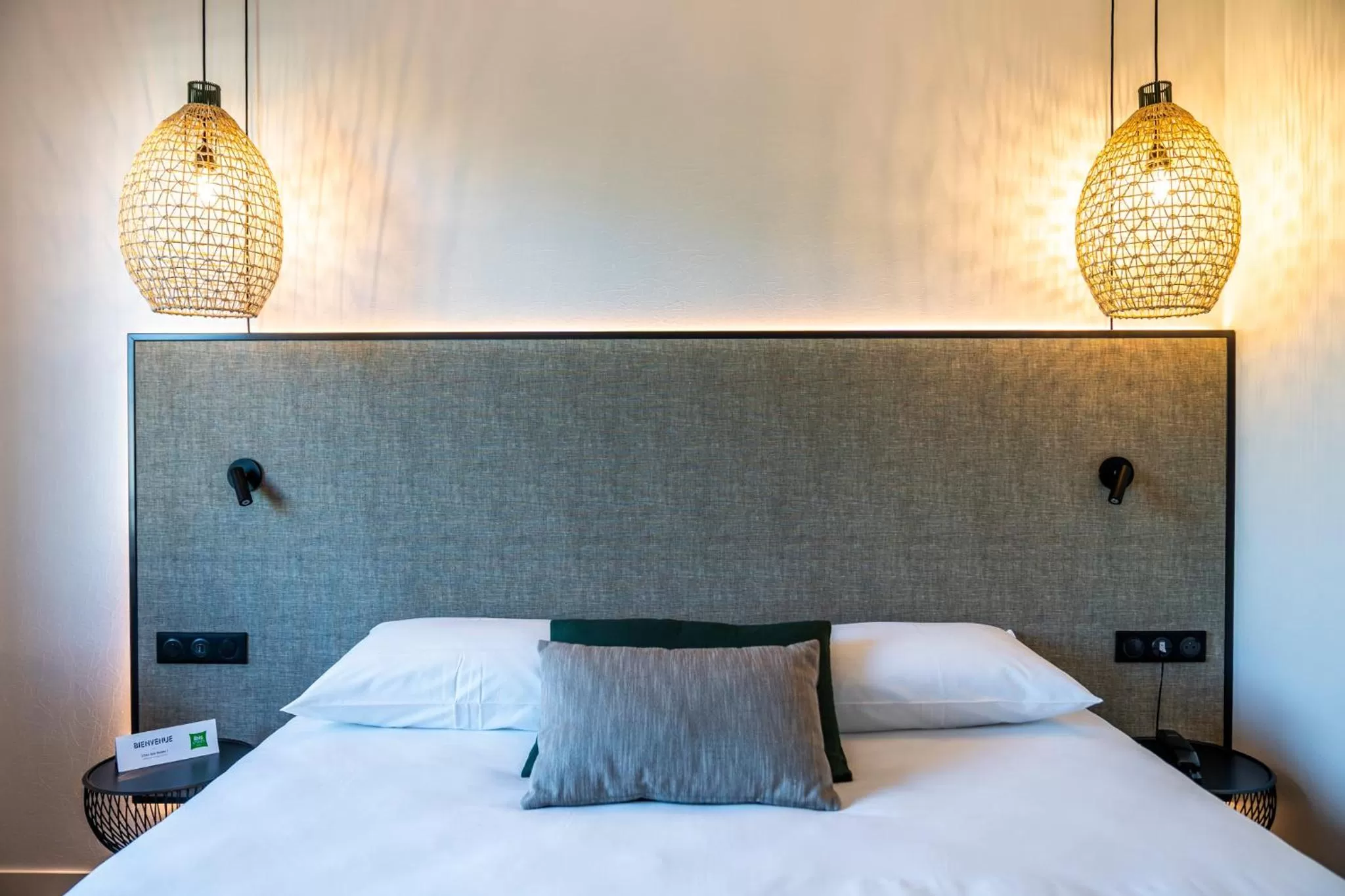 Bed in ibis Styles Rennes Cesson