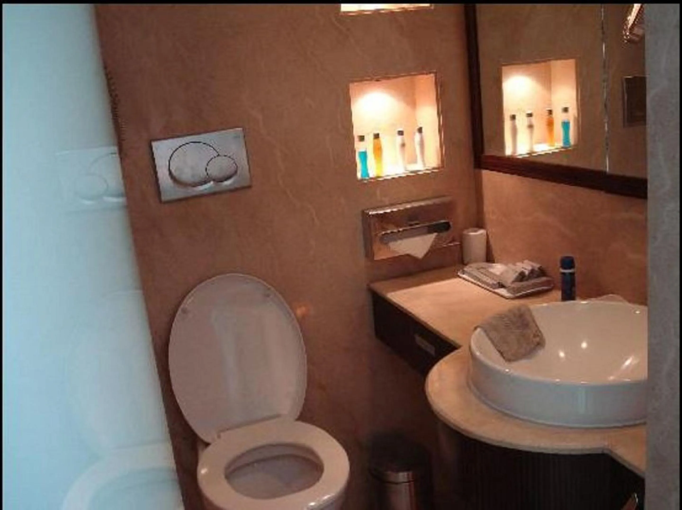 Deluxe Double Room with 15% off on Food & Soft Beverages in The Pride Chennai Hotel