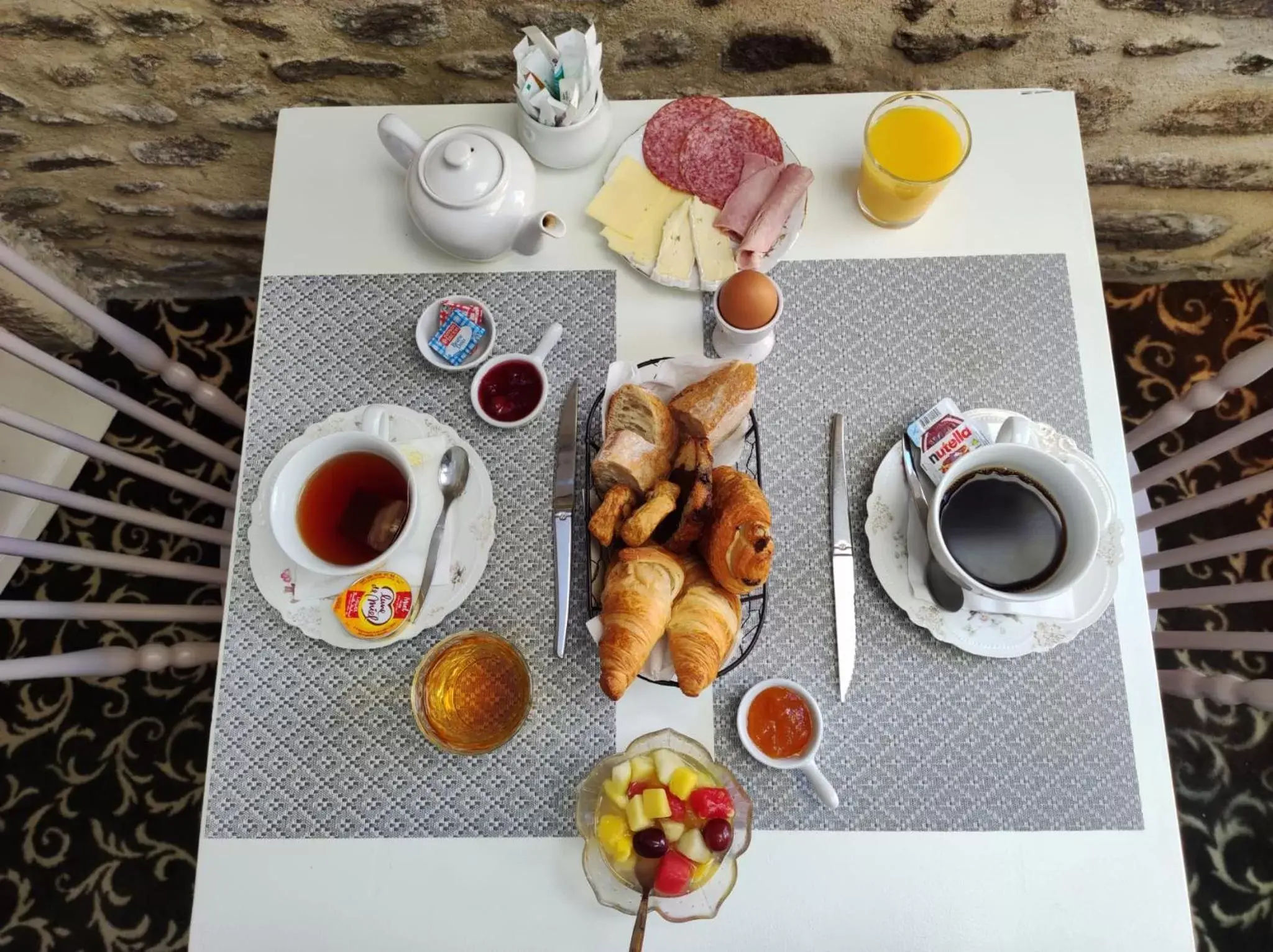 Breakfast in Hotel De La Porte Saint-Malo