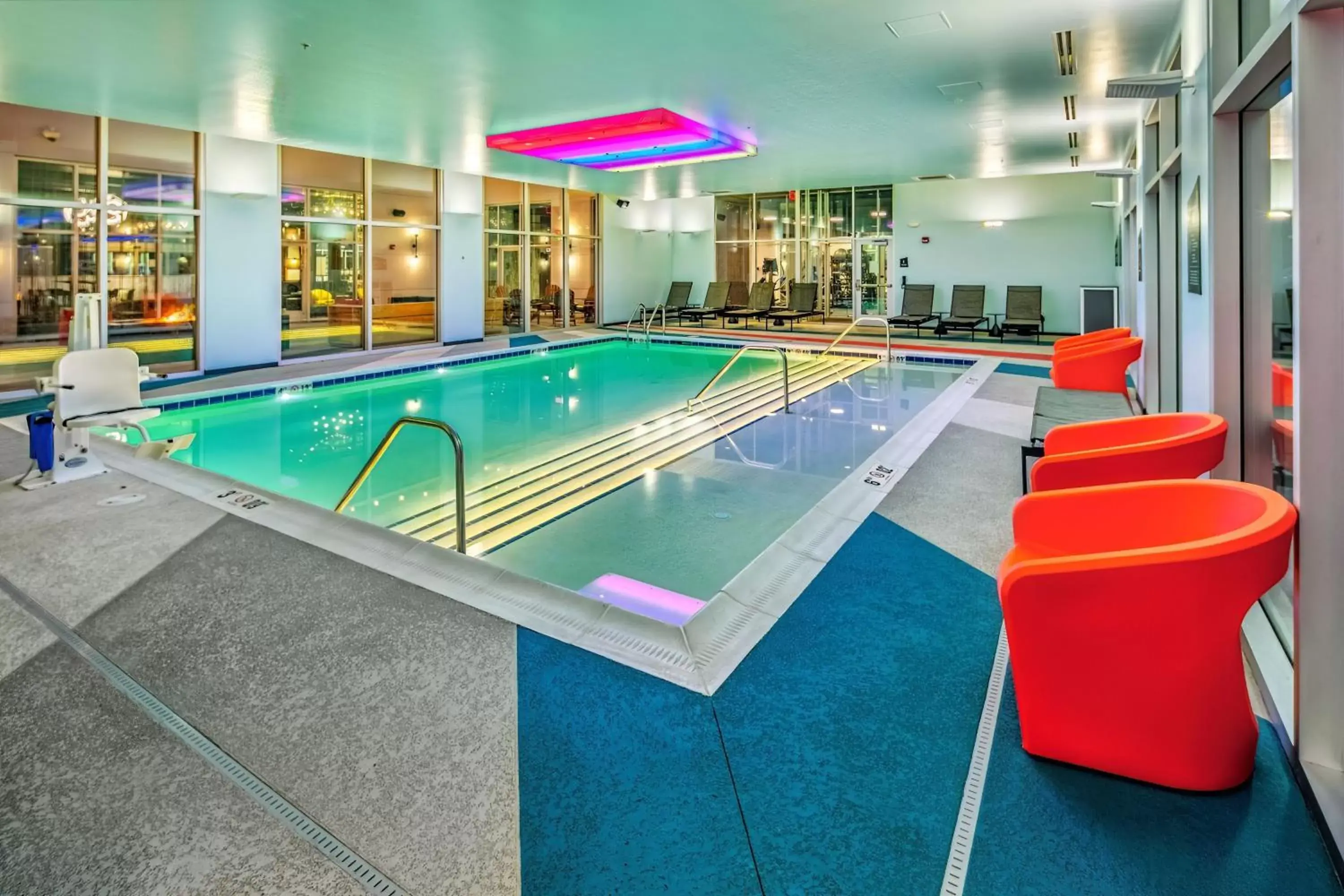 Swimming Pool in Aloft Anchorage