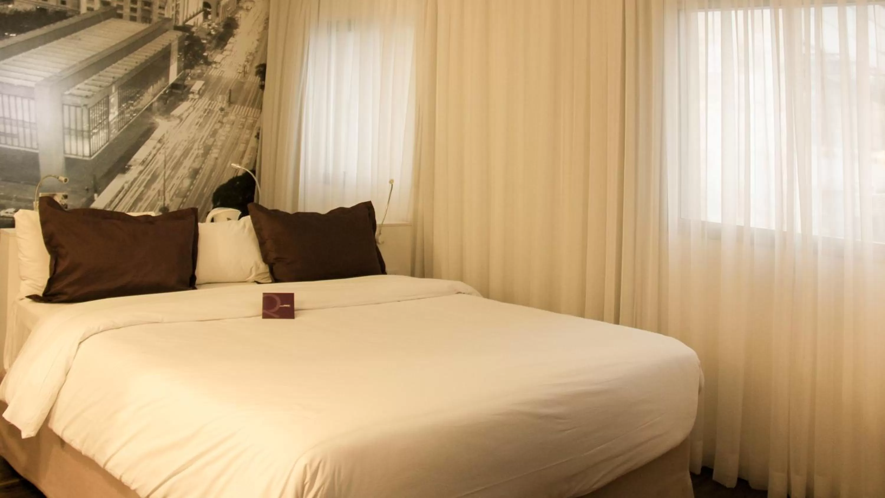 Bed in Mercure Sao Paulo Paulista