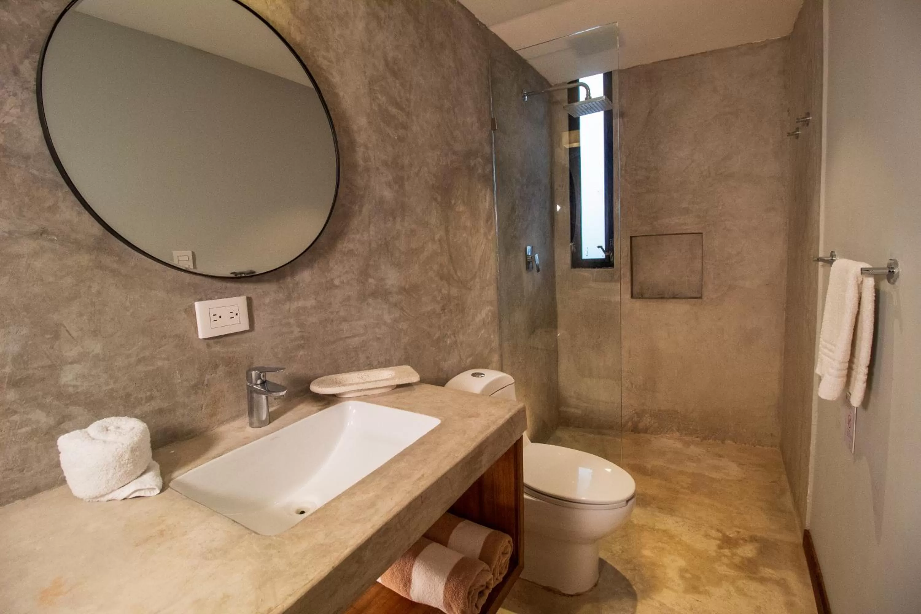 Bathroom in Una Luna Tulum