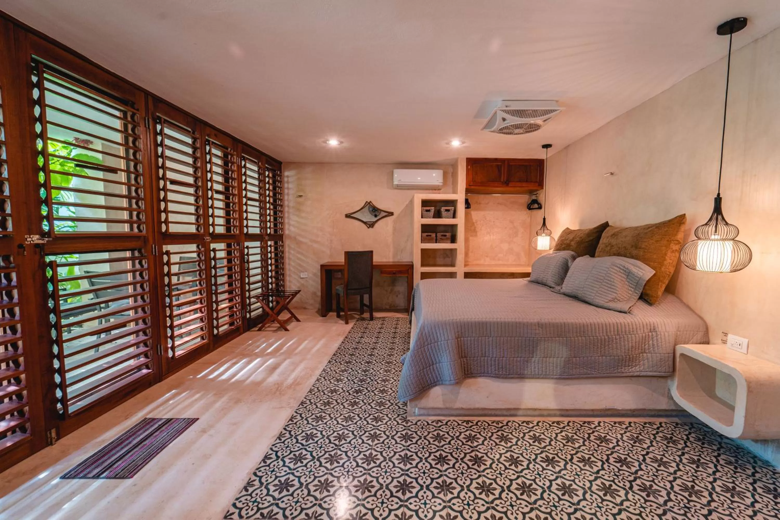 Bed in Destino Mío Mayan Jungle Retreat