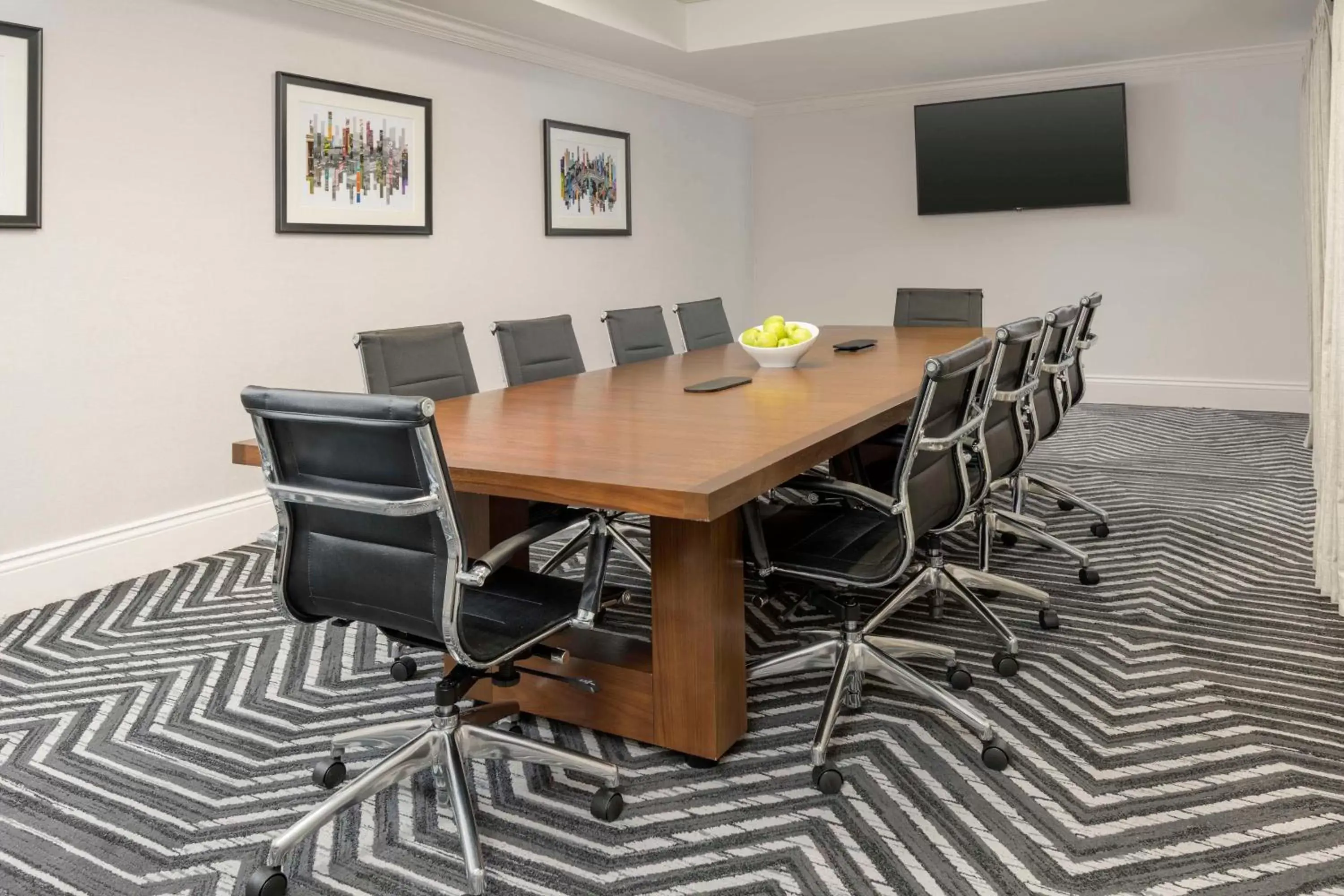 Meeting/conference room in Homewood Suites by Hilton New Orleans