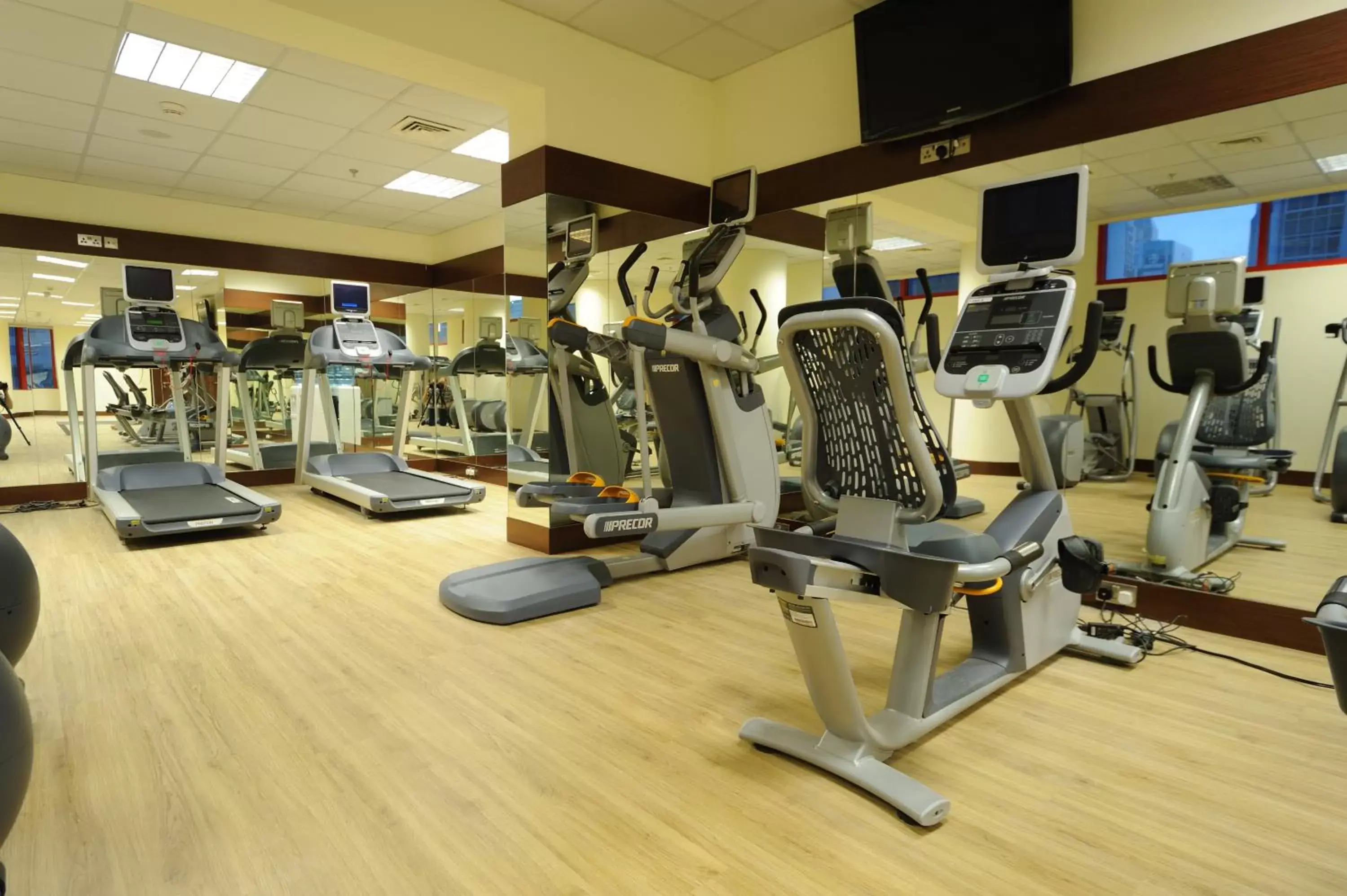 Fitness centre/facilities, Fitness Center/Facilities in City Seasons Al Hamra Hotel