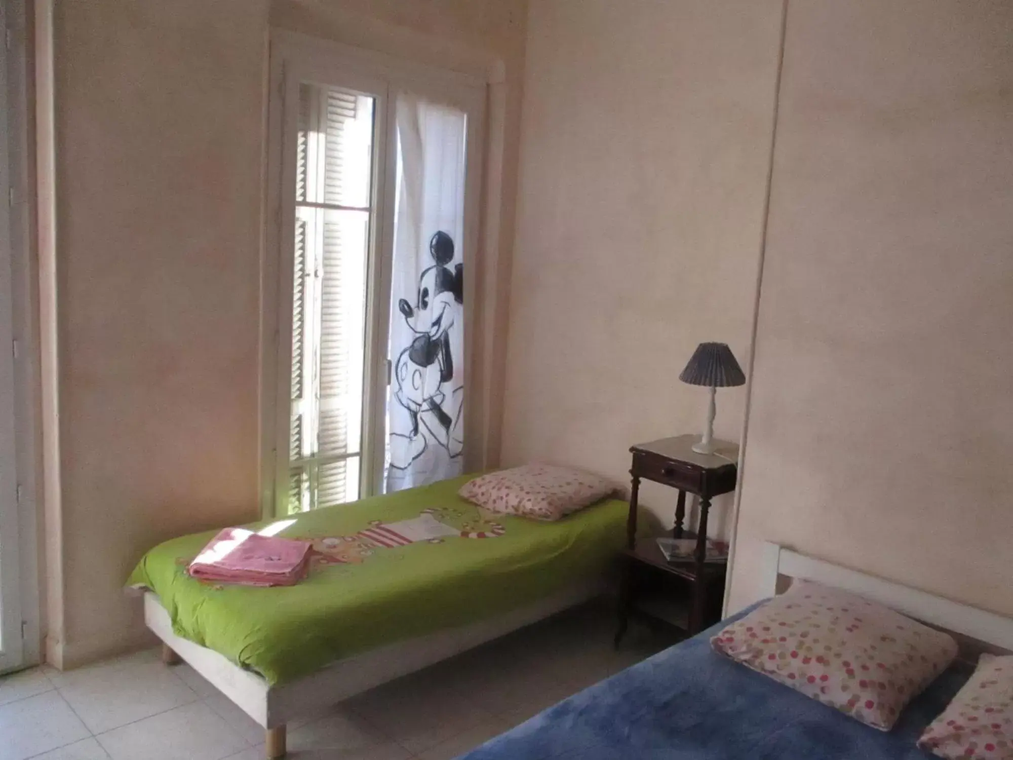 Bedroom, Bed in Chez Brigitte Guesthouse