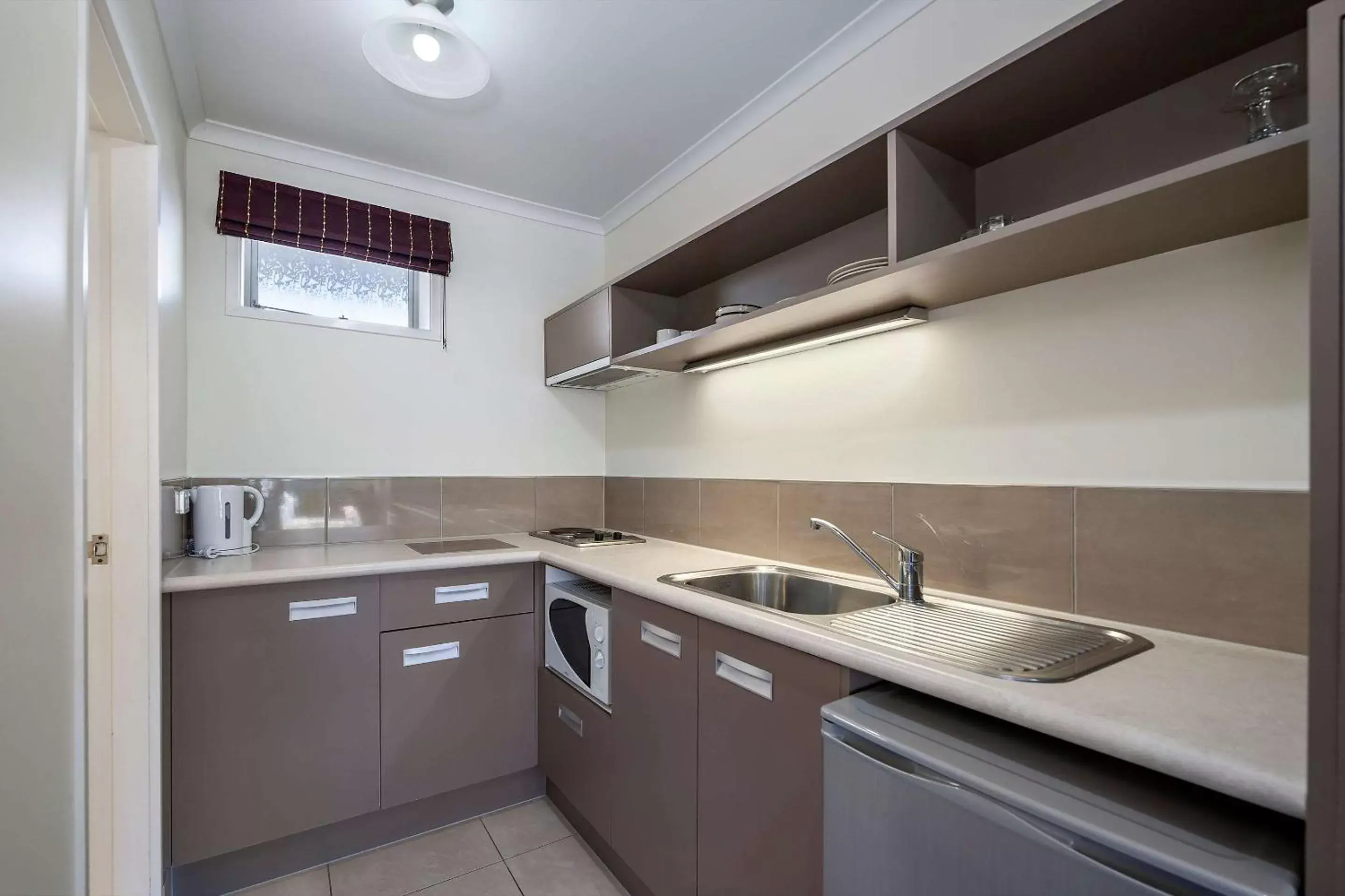 Photo of the whole room in Quality Inn Napier Photo of the whole room in Quality Inn Napier