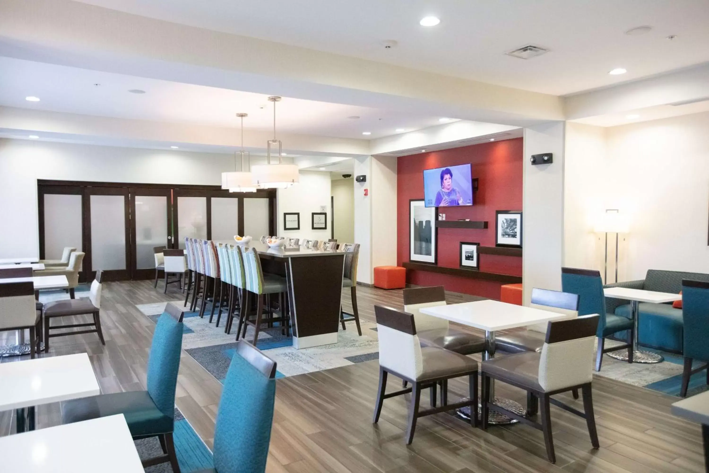 Lobby or reception, Restaurant/Places to Eat in Hampton Inn Toledo/Oregon