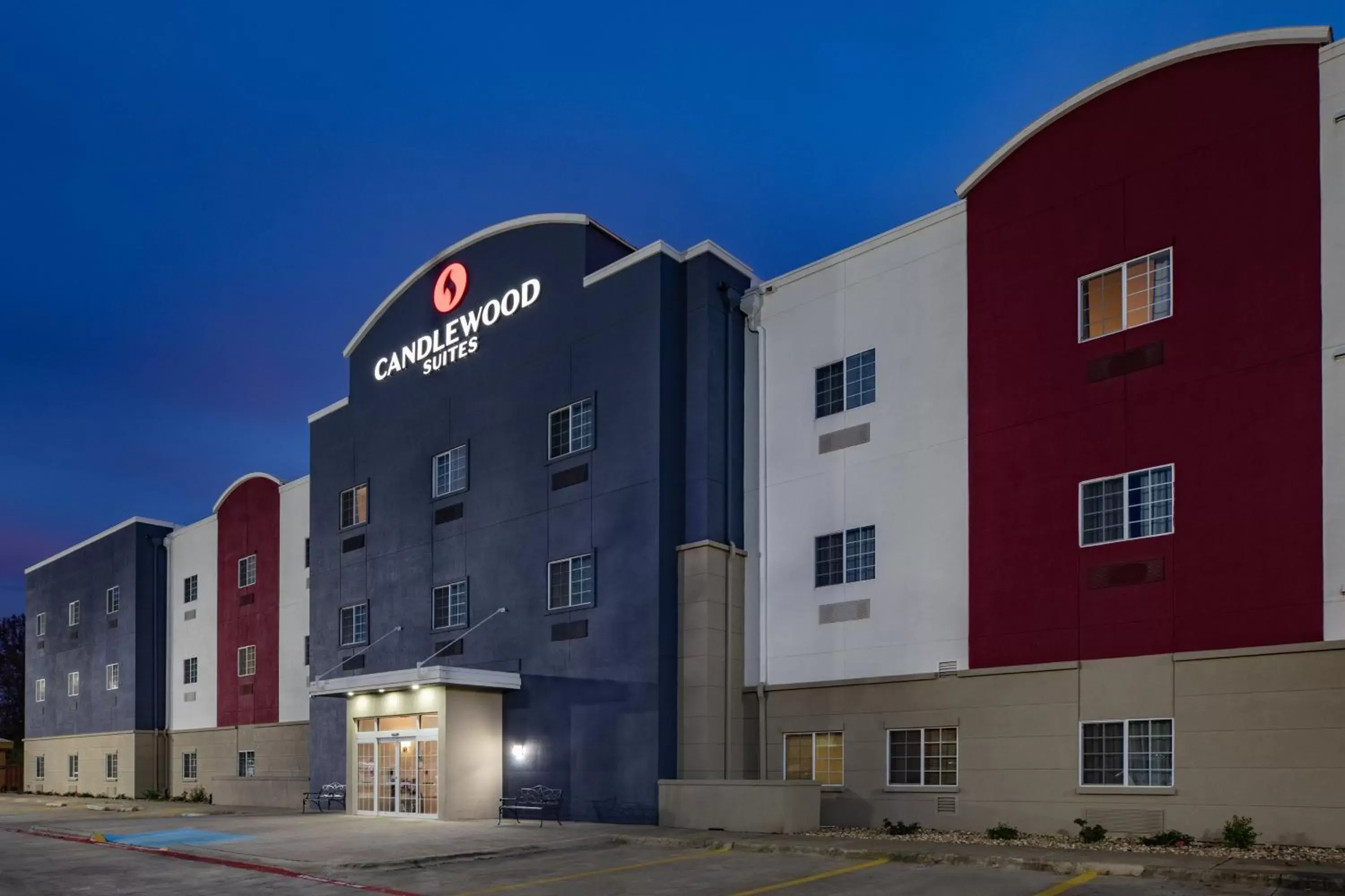 Property Building in Candlewood Suites Mount Pleasant, an IHG Hotel