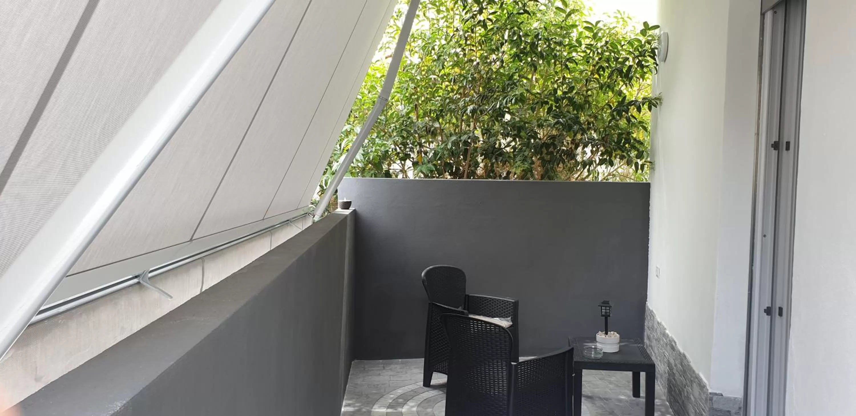 Balcony/Terrace in UN PASSO DAL MARE bed&breakfast San Salvo Marina