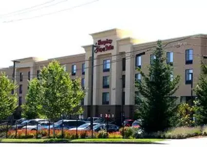 Facade/entrance, Property Building in Hampton Inn & Suites Tacoma