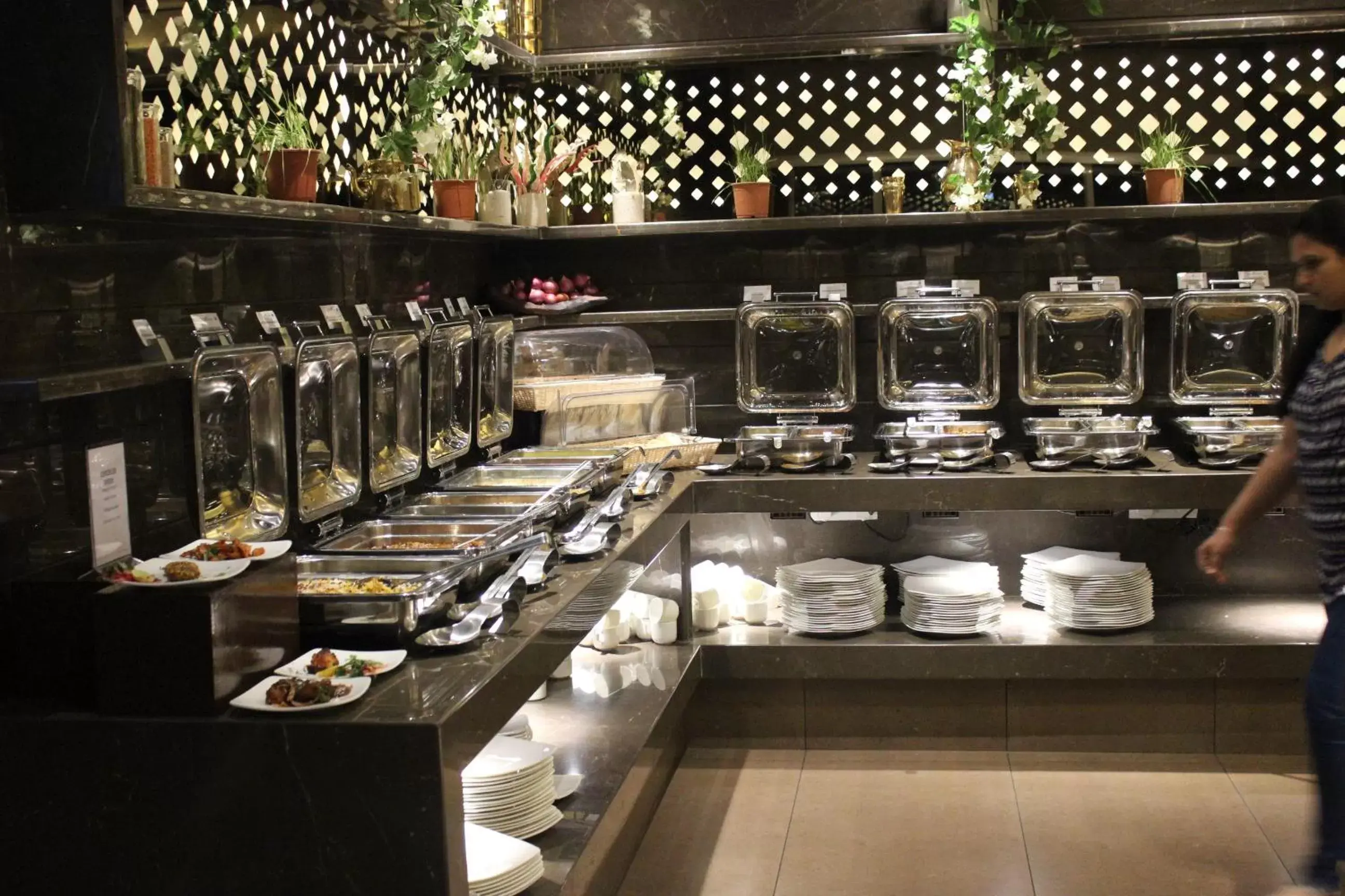 Restaurant/places to eat in The Fern An Ecotel Hotel Vadodara