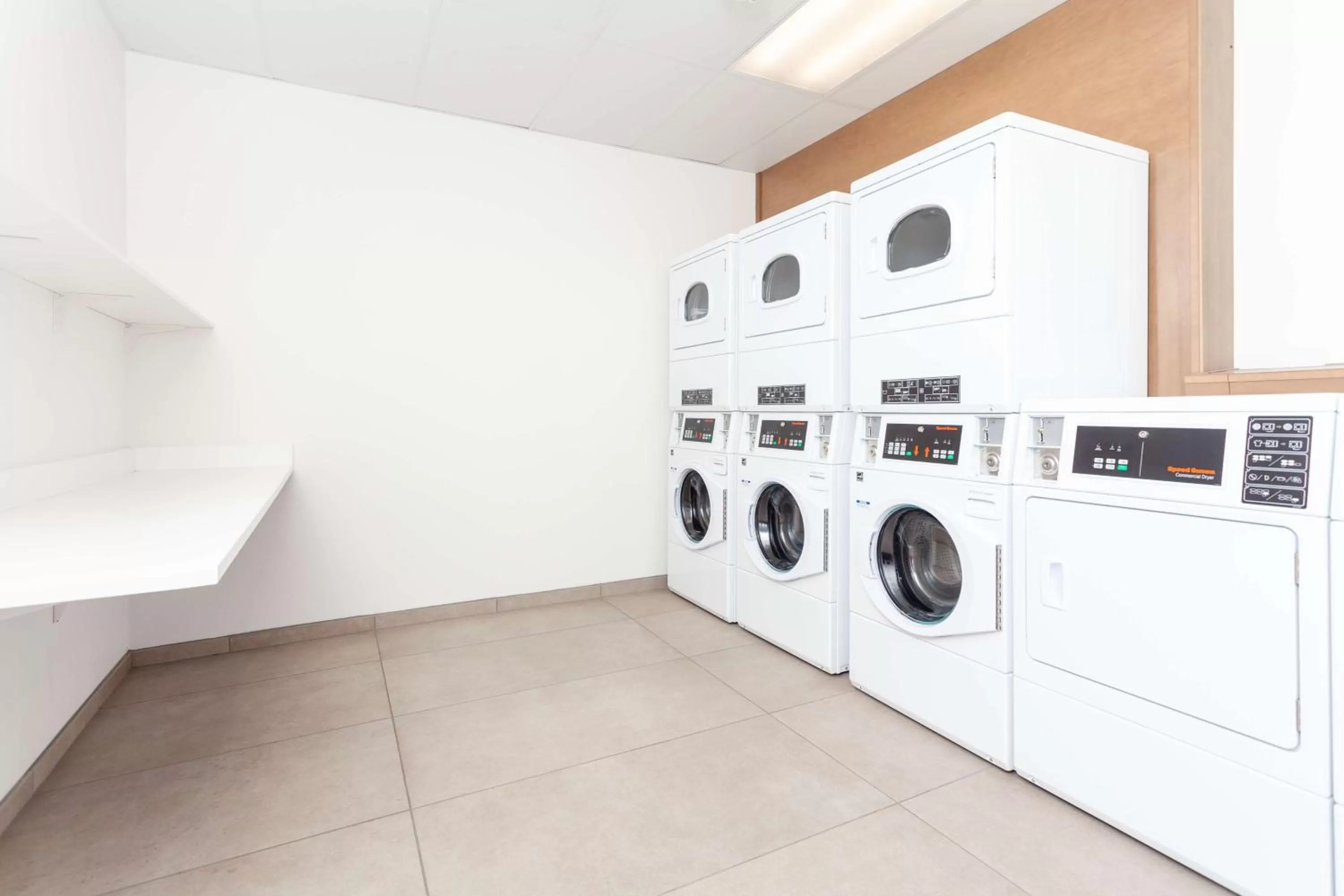 Property building in Hilton Garden Inn Broomfield Boulder