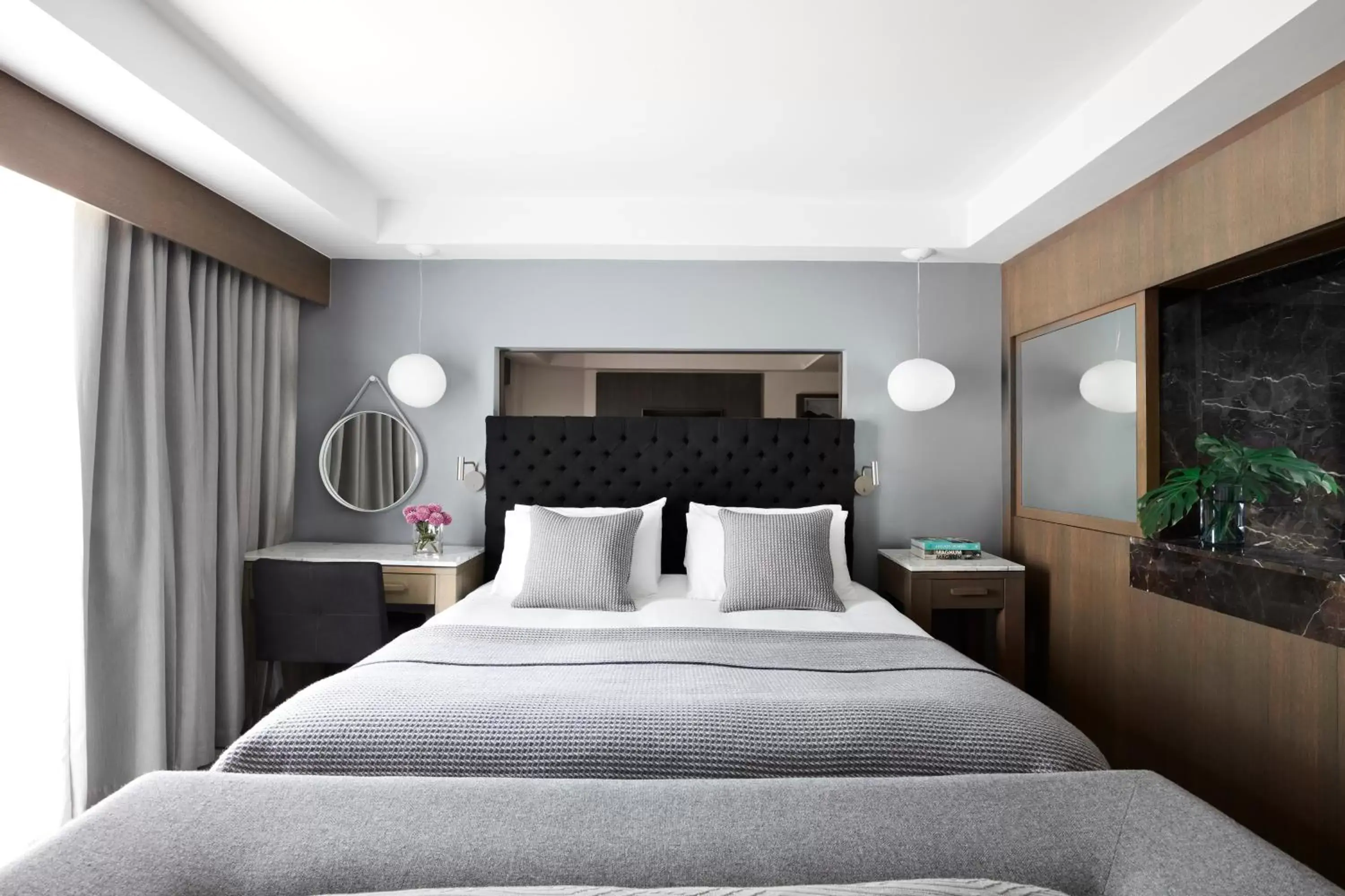 Bedroom, Bed in Kimpton - Blythswood Square Hotel, an IHG Hotel