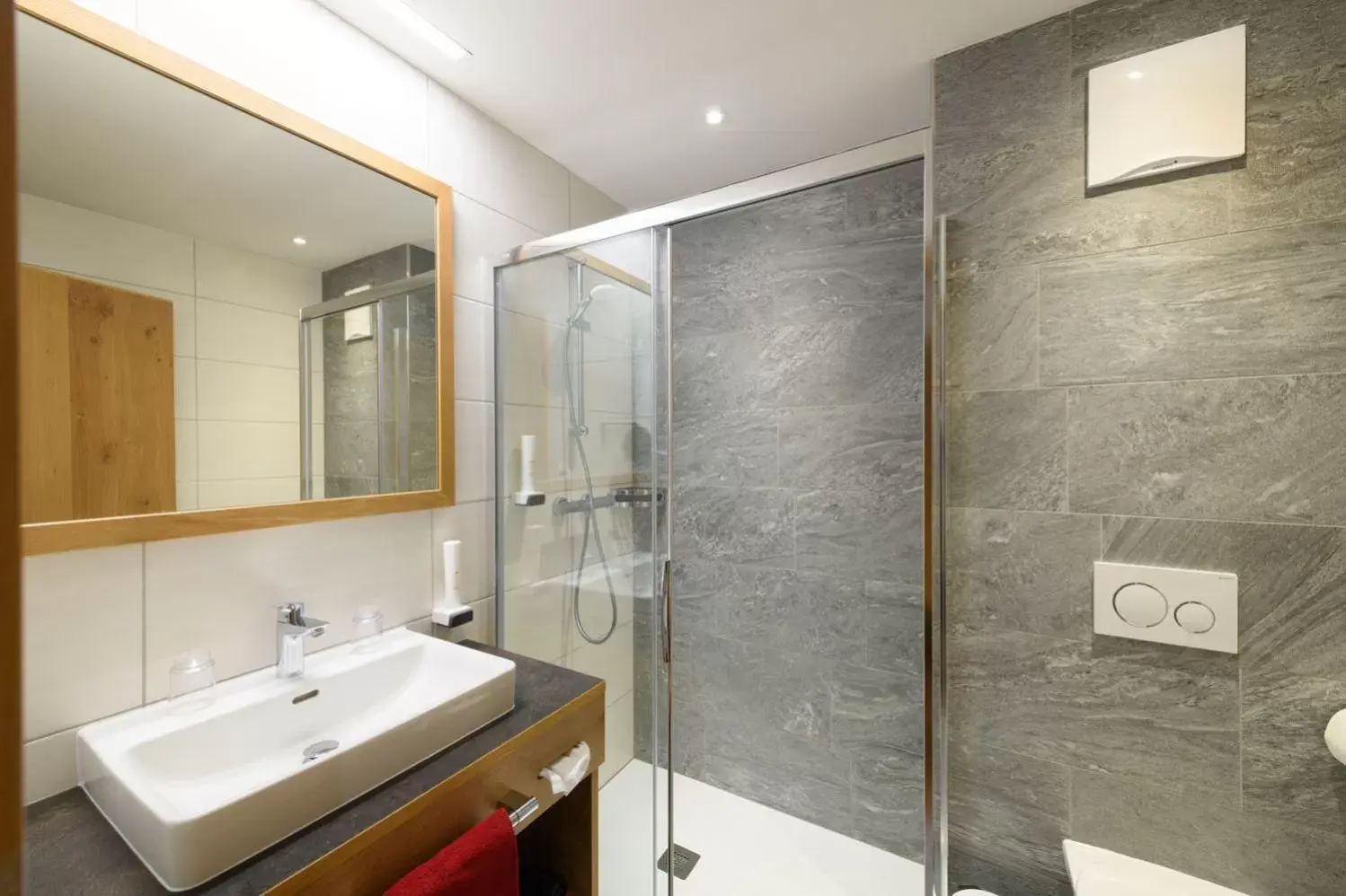 Double Room in Appartement-Pension Kendlbacher Double Room in Appartement-Pension Kendlbacher