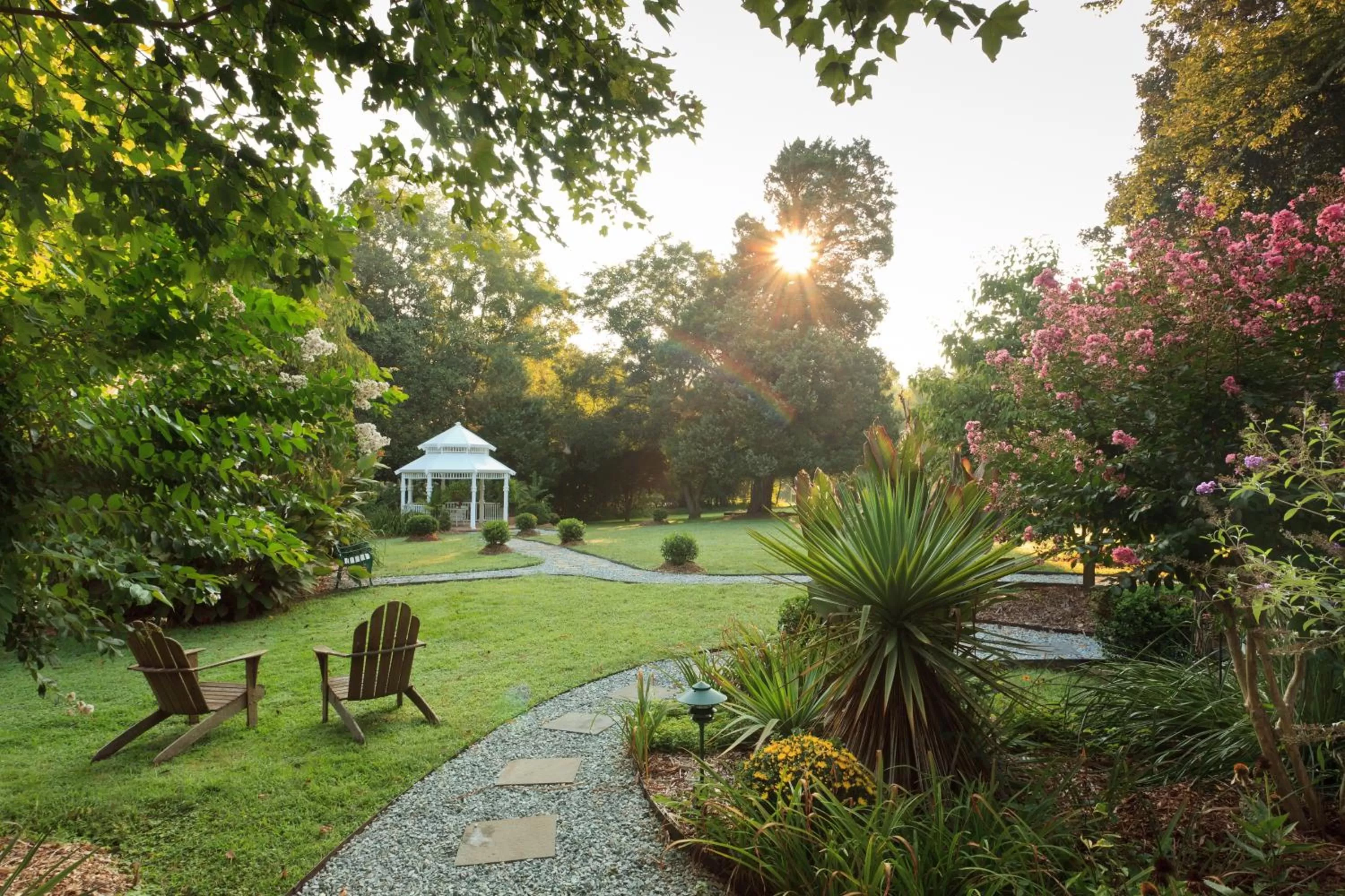 Garden in Arrowhead Inn