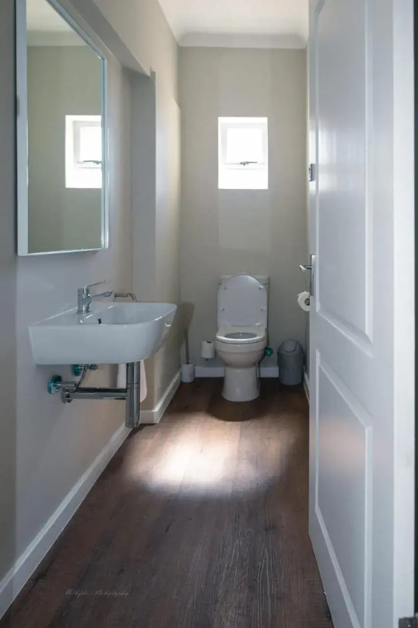 Bathroom in Blue Bay Lodge