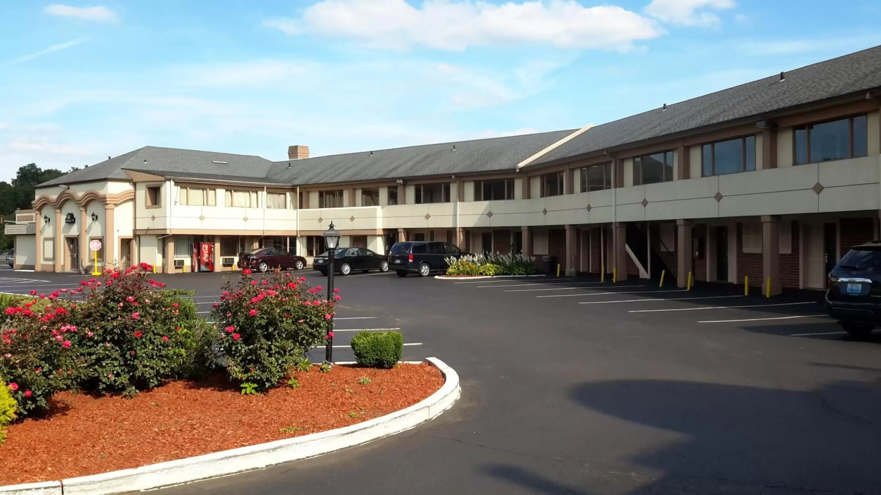 Property Building in Rodeway Inn Bristol near Sesame Place