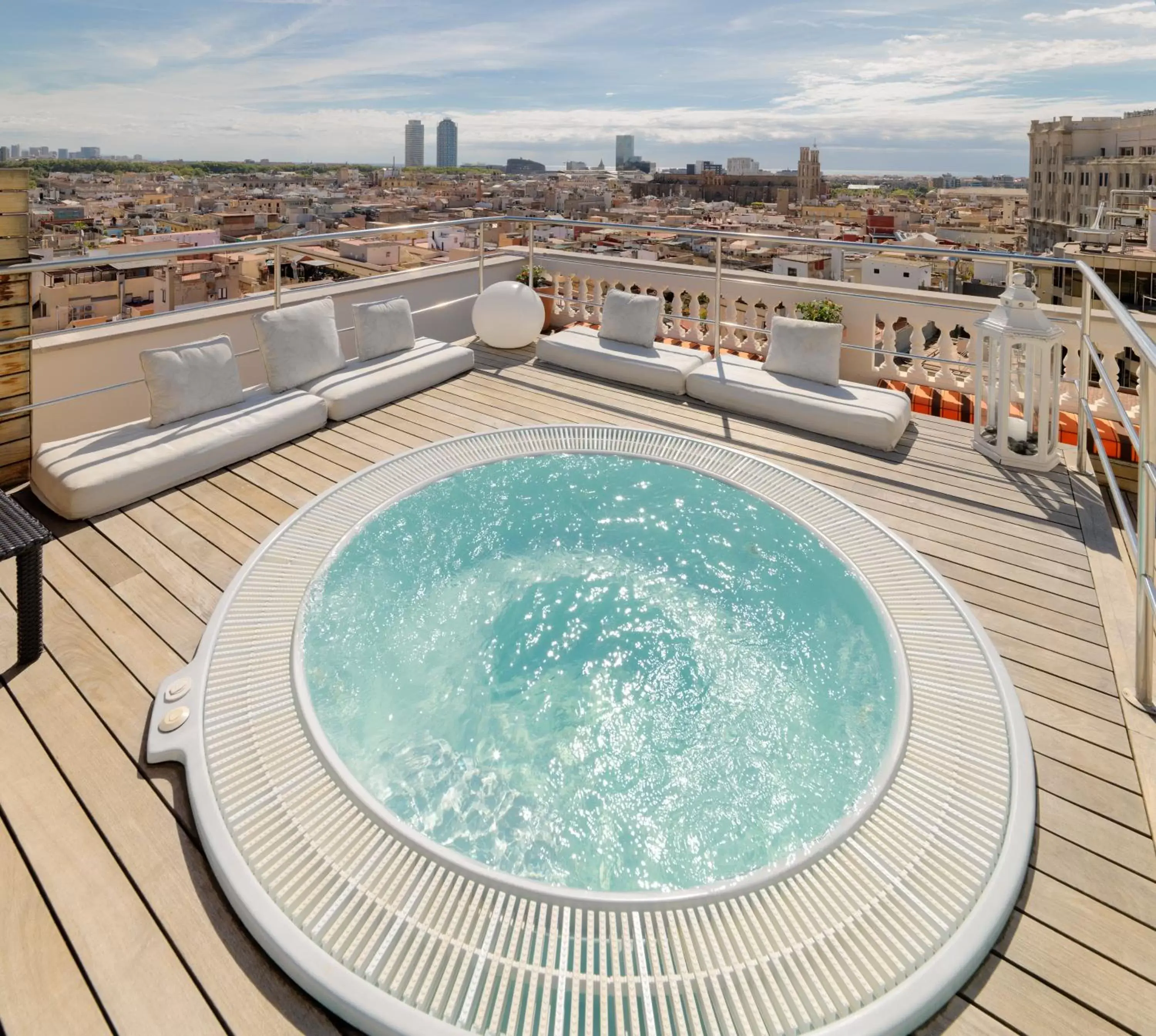 Balcony/Terrace, Swimming Pool in Boutique Hotel H10 Montcada