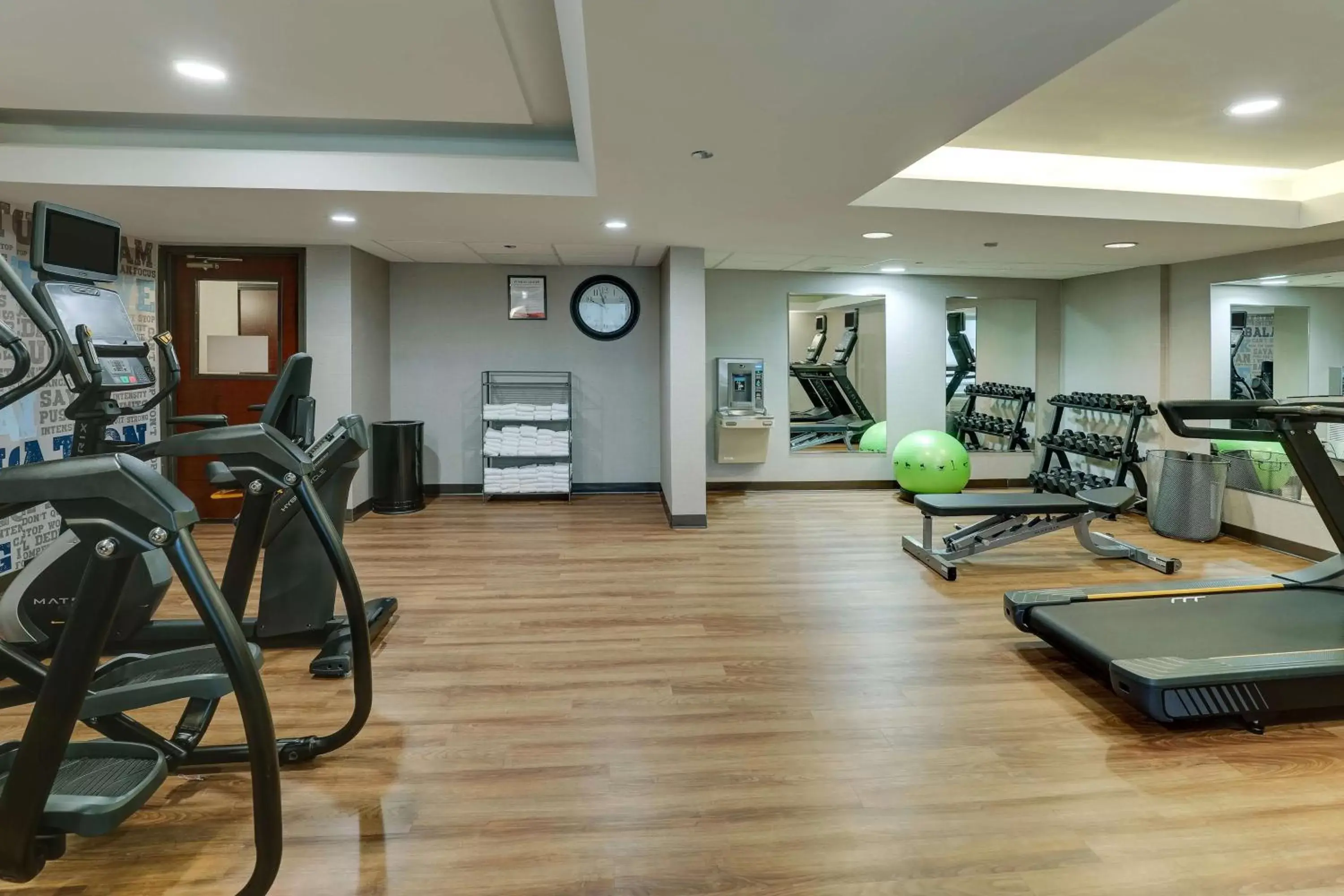 Fitness centre/facilities, Fitness Center/Facilities in Drury Inn & Suites St Joseph