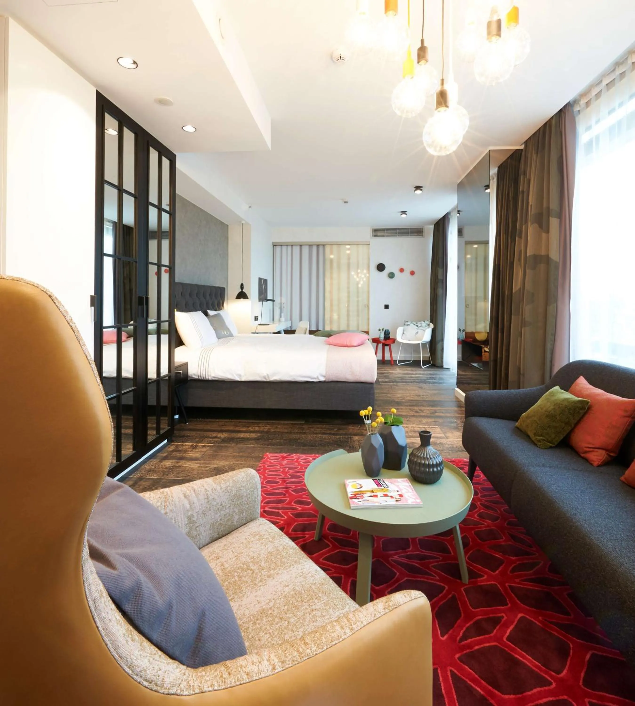 Photo of the whole room, Bed in Radisson Blu Hotel Köln