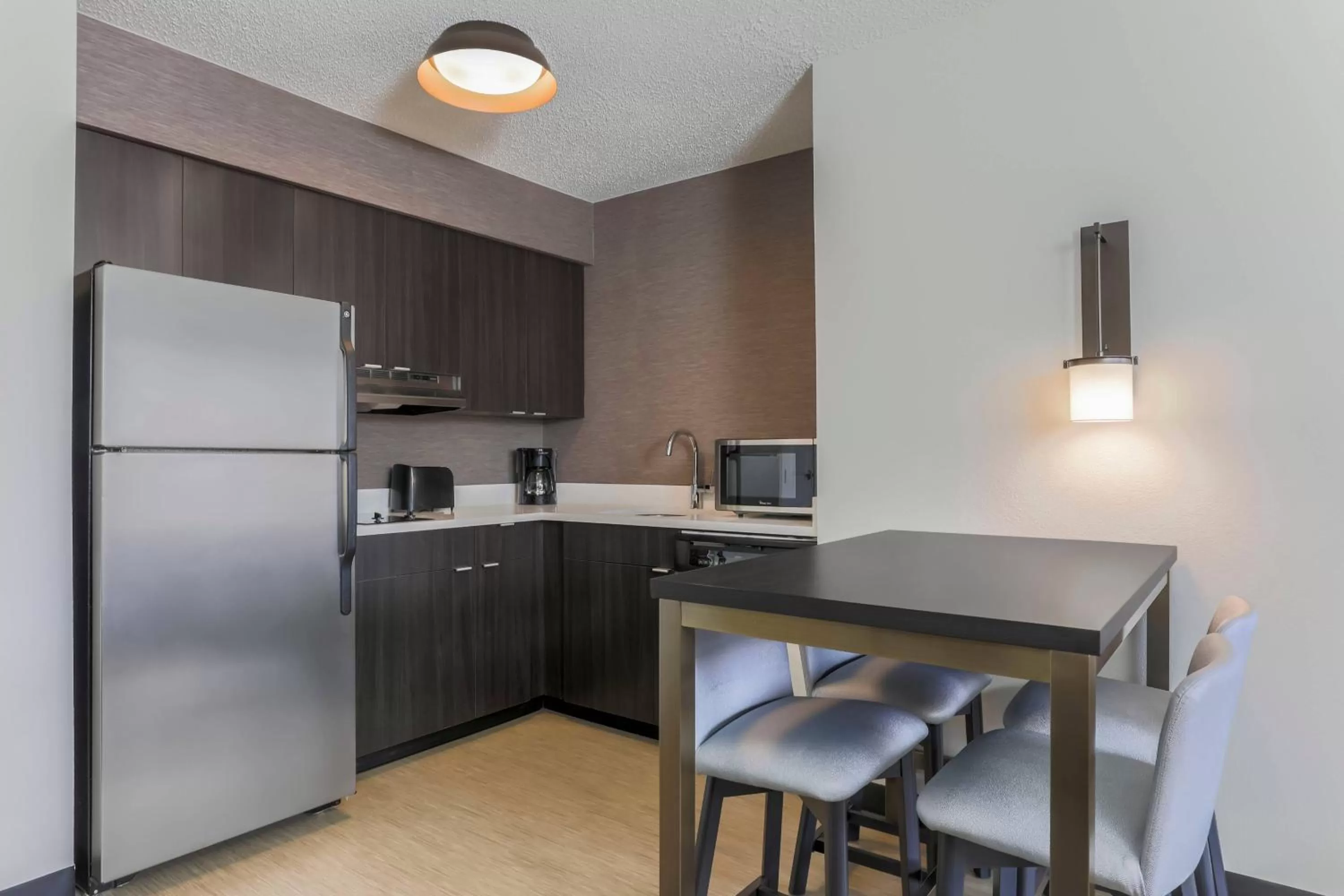 Kitchen or kitchenette in Residence Inn Boulder Longmont