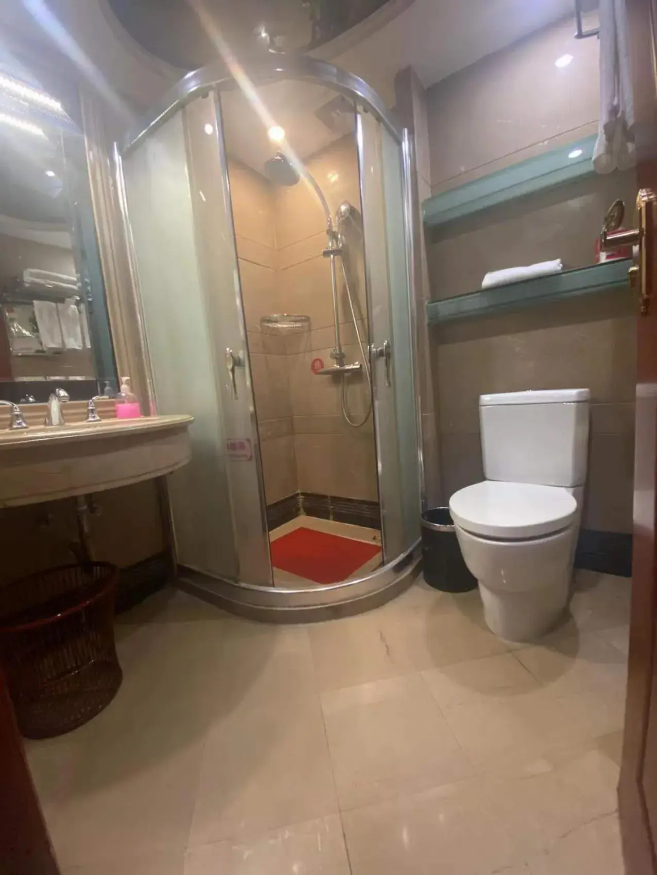 Bathroom in Guangzhou Hakka Apartment Beijing Road