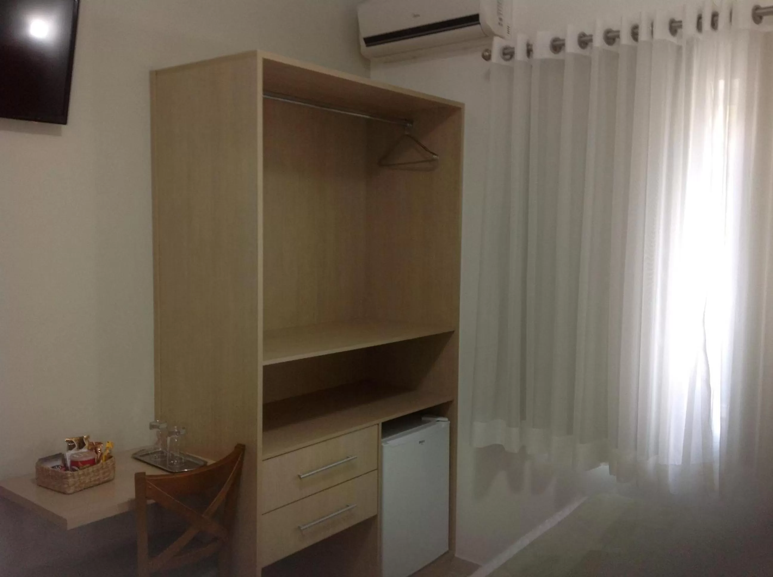 Decorative detail in Upper Hotel