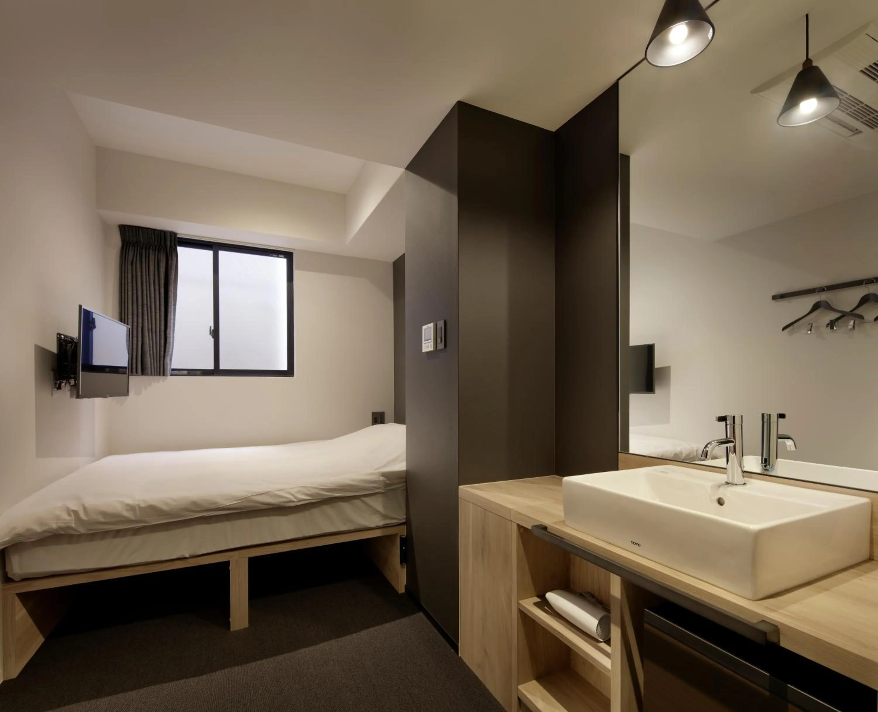 Bed in Piece Hostel Sanjo