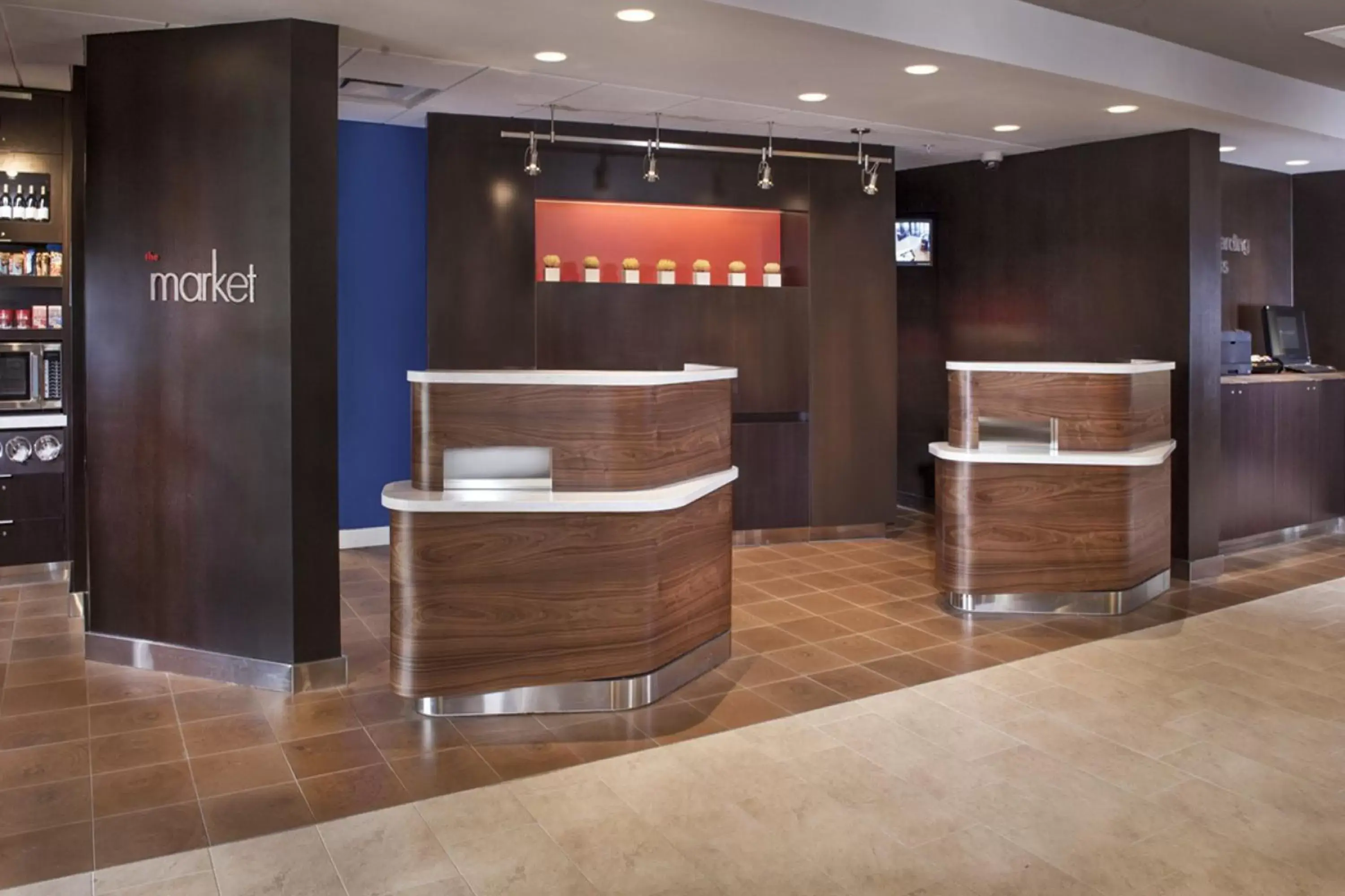 Property building, Lobby/Reception in Courtyard by Marriott Richmond Northwest