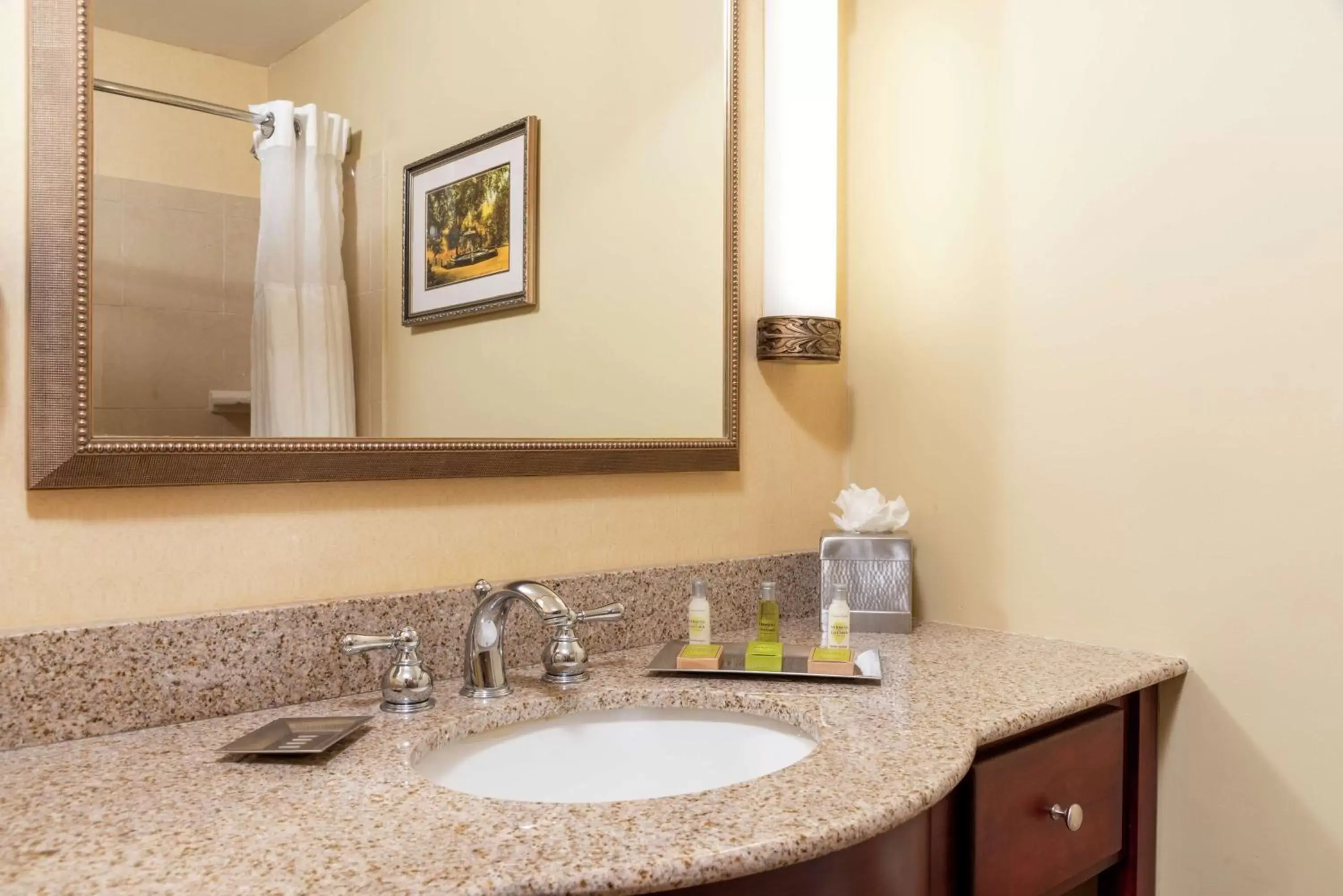 Bathroom in DoubleTree by Hilton Hotel Grand Rapids Airport Bathroom in DoubleTree by Hilton Hotel Grand Rapids Airport