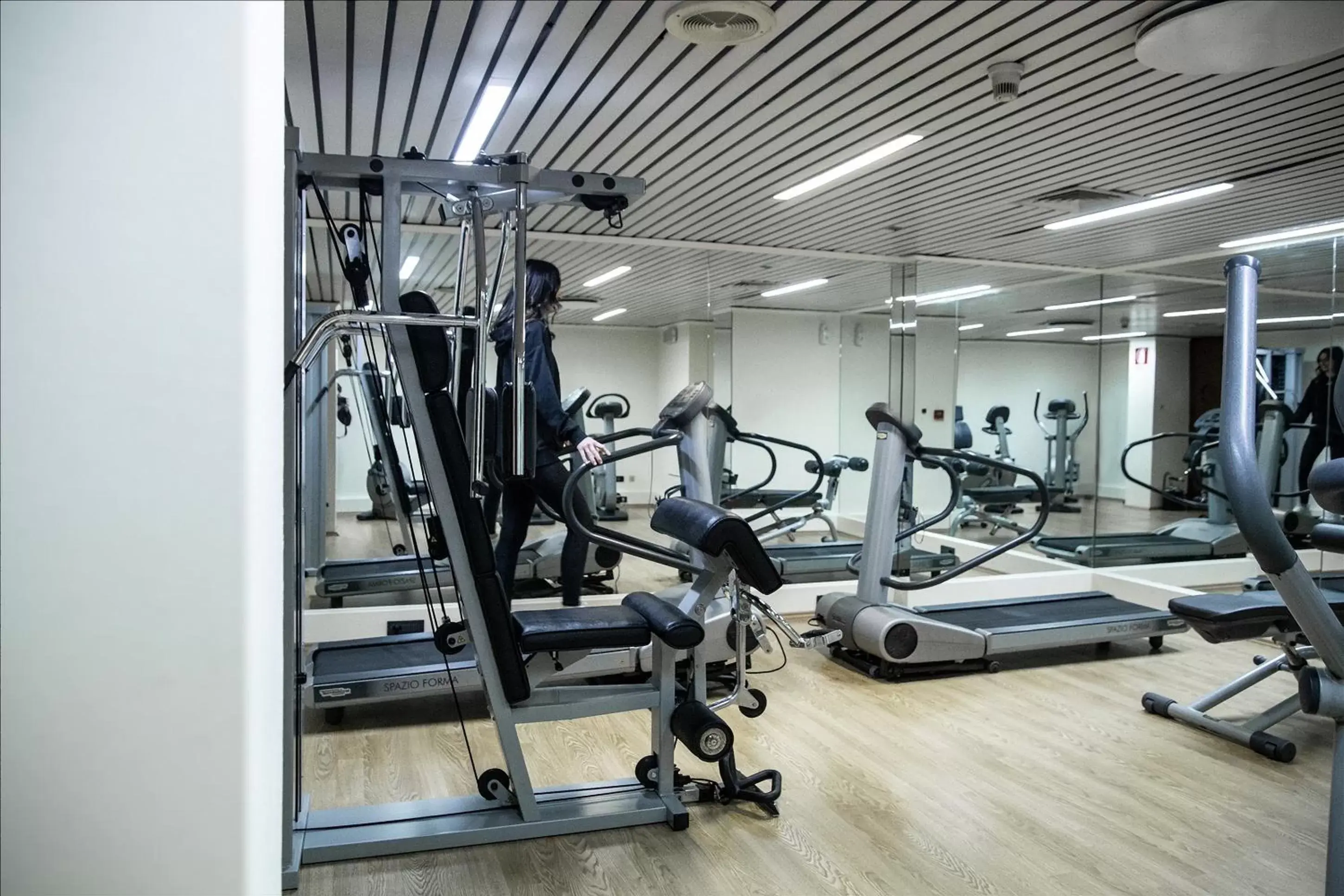 Fitness centre/facilities, Fitness Center/Facilities in Executive Inn Boutique Hotel