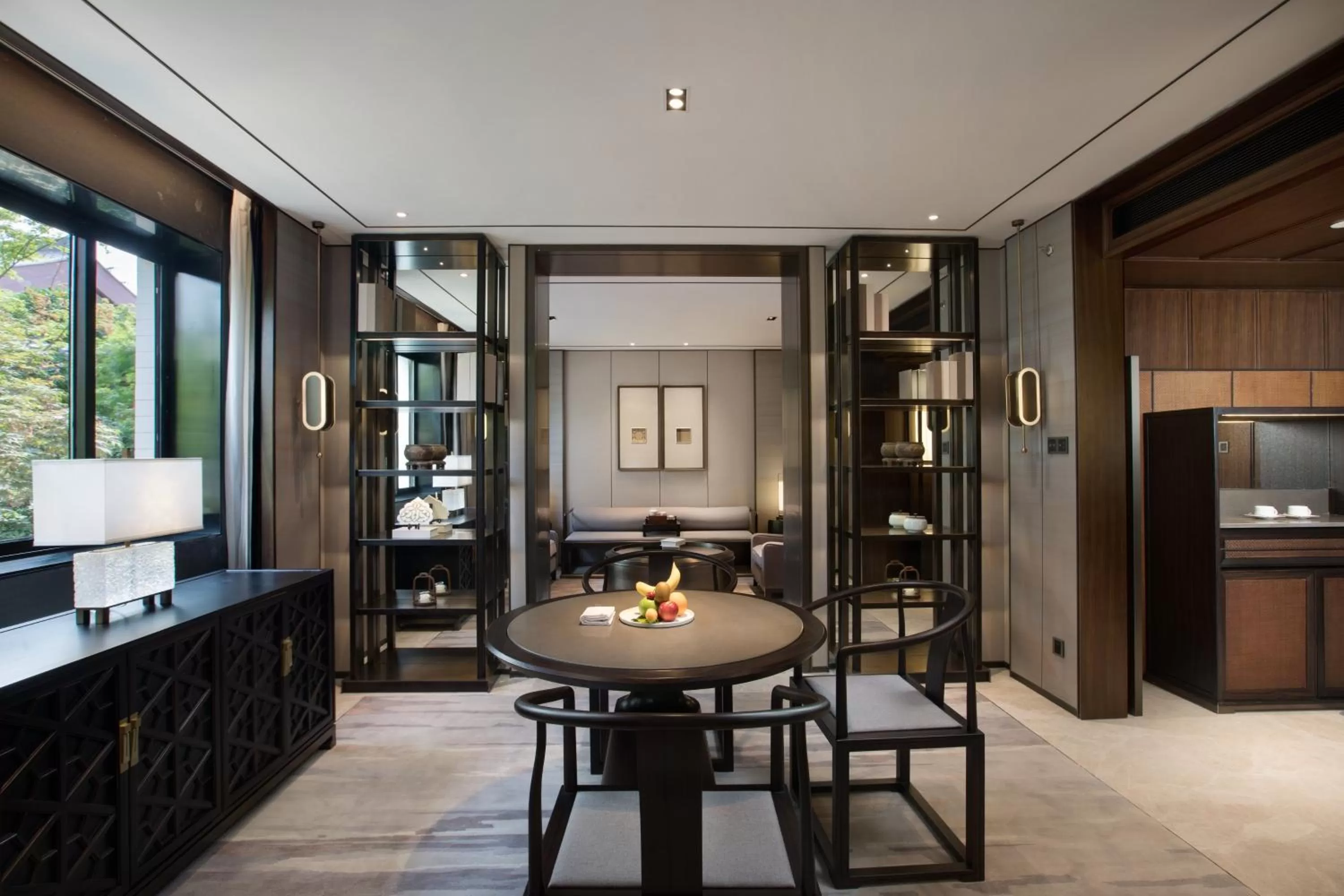 Photo of the whole room in HUALUXE Xi'an Tanghua by IHG