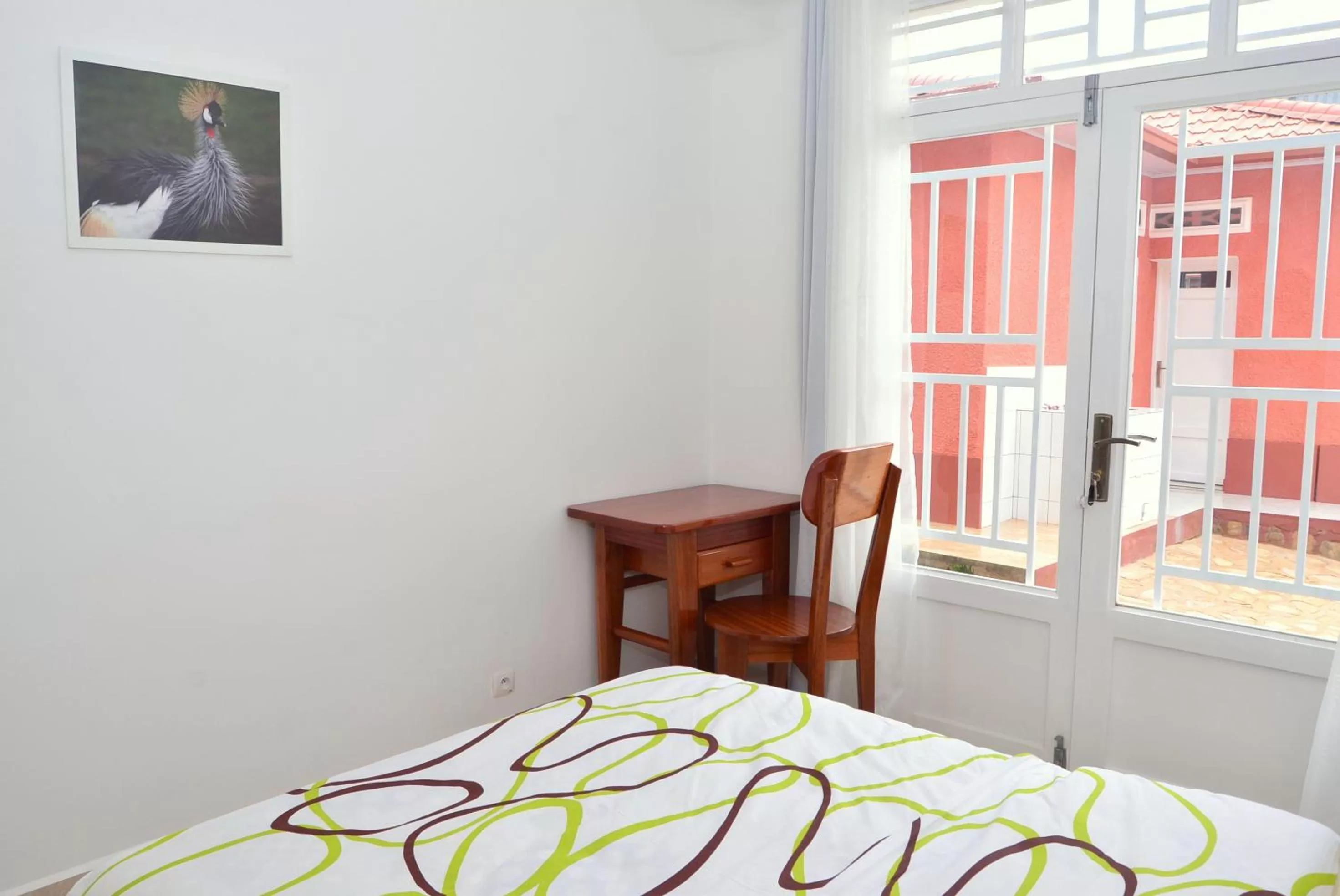 Decorative detail, Bed in Hôtel Maisons-Sifa