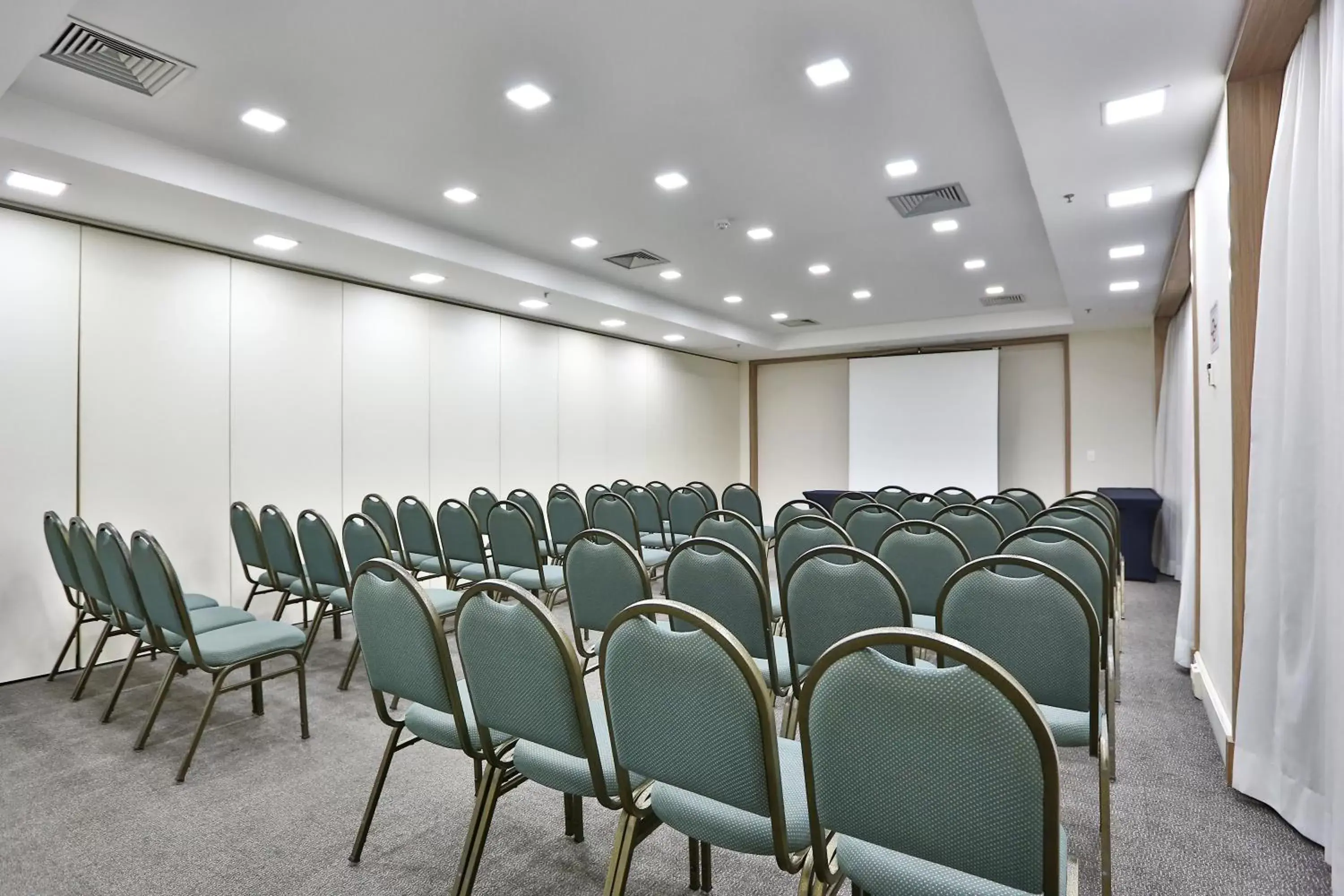 Meeting/conference room in Transamerica Executive Jardins