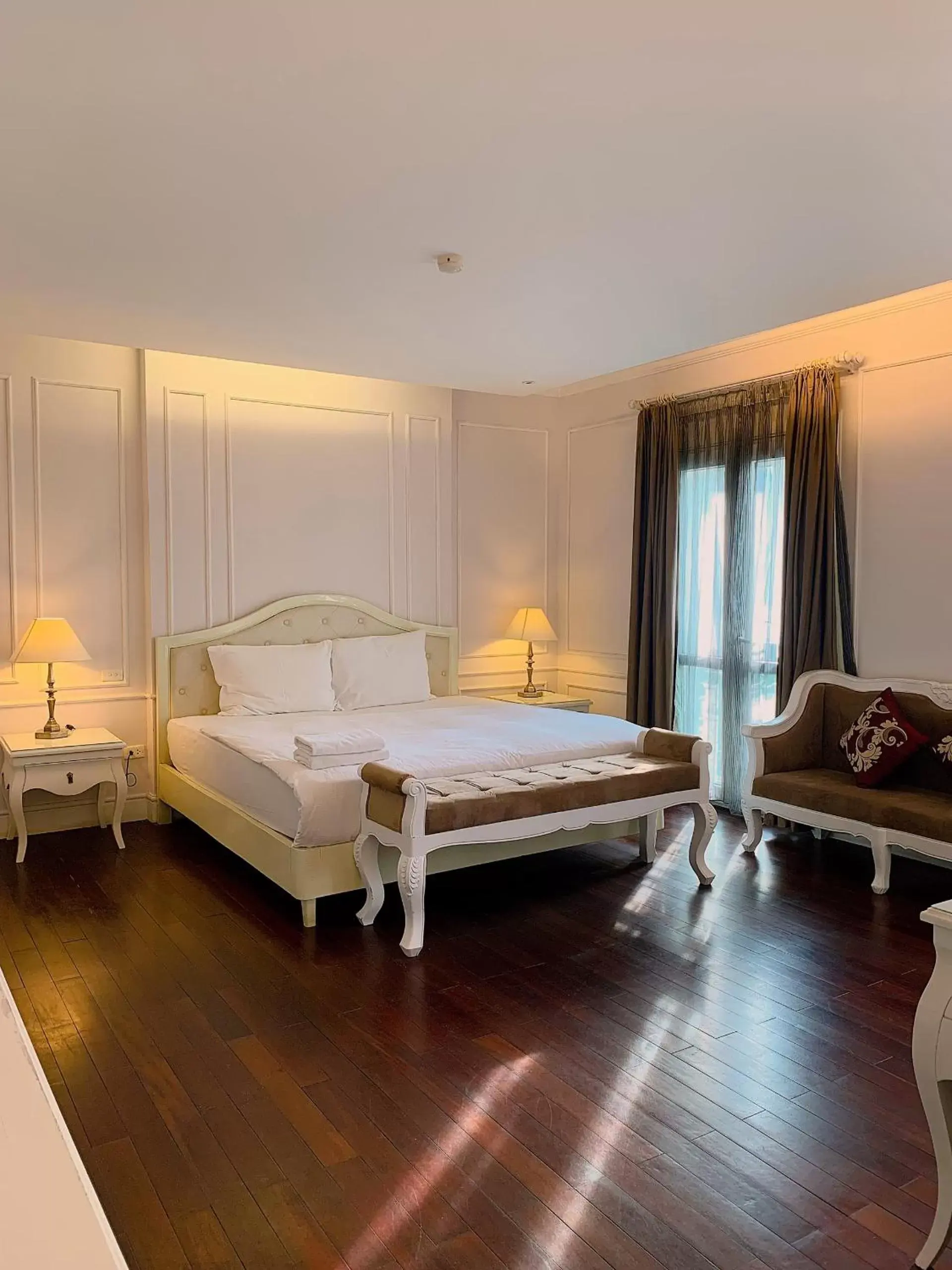 Bedroom, Bed in Ha Noi Memory Central Hotel And Spa Bedroom, Bed in Ha Noi Memory Central Hotel And Spa