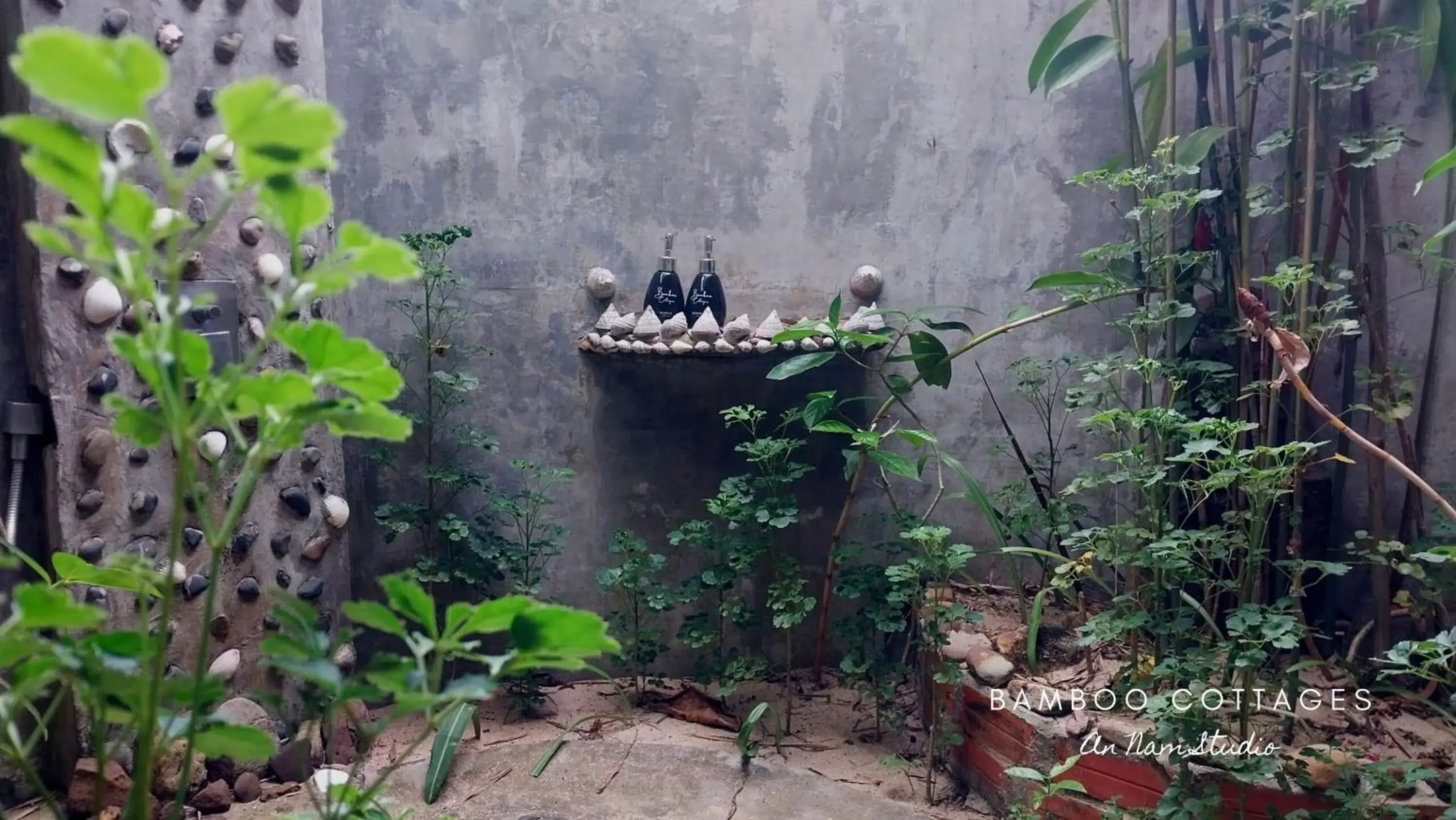 Bathroom in Bamboo Cottages