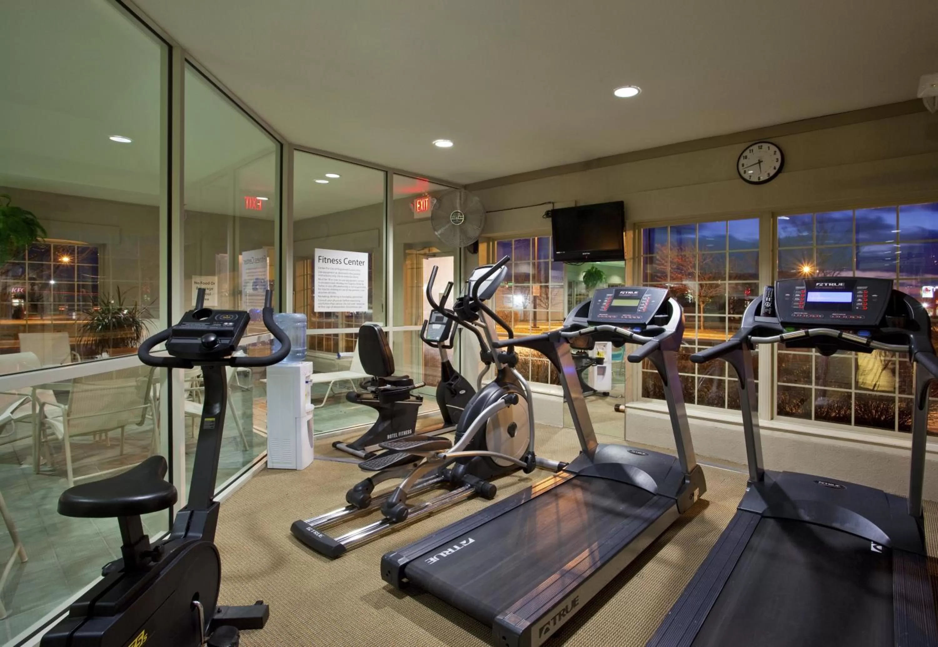 Fitness centre/facilities in Holiday Inn Express Hotel & Suites Delaware-Columbus Area by IHG